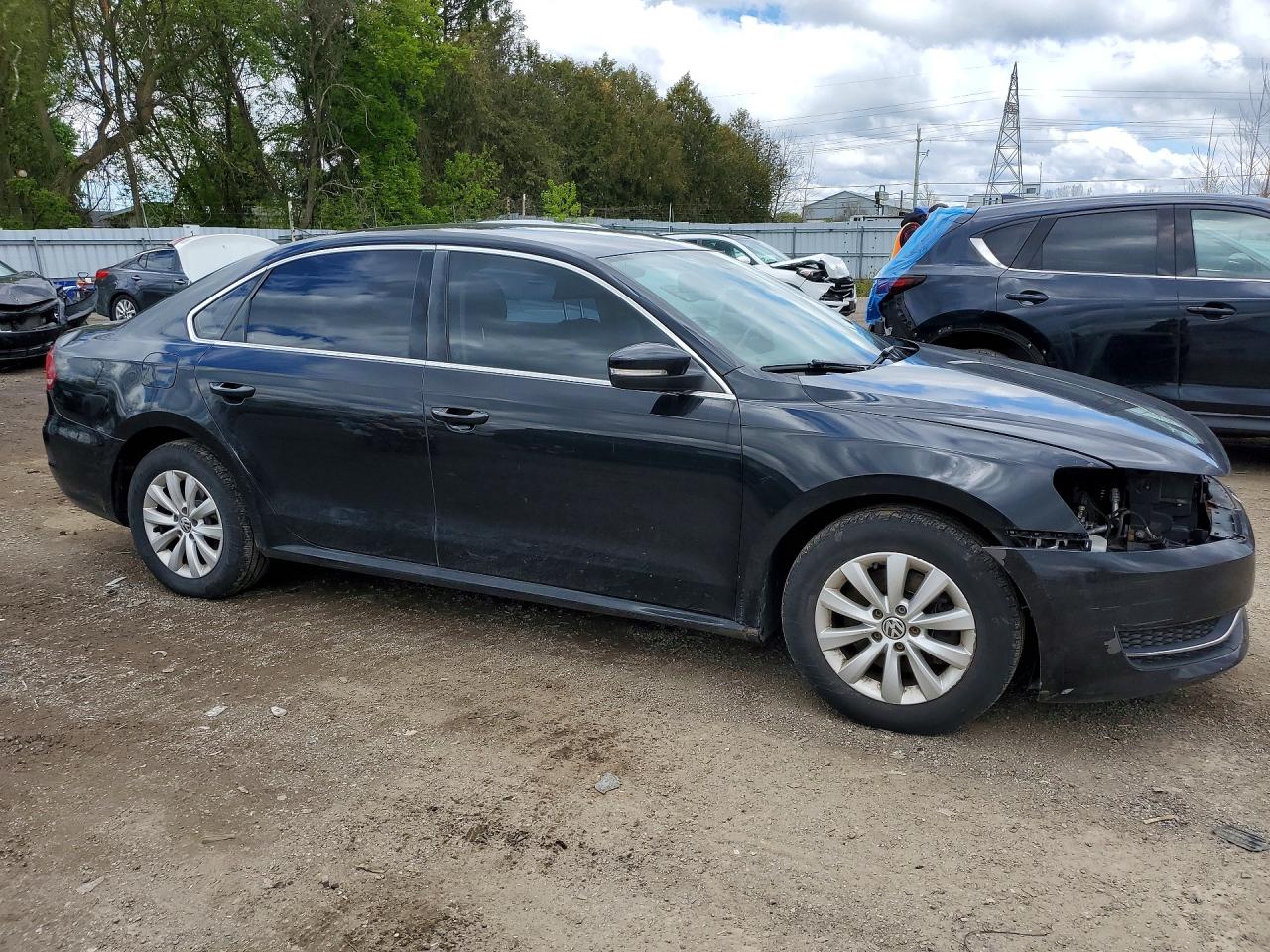 2014 Volkswagen Passat S Black vin: 1VWAS7A39EC110967