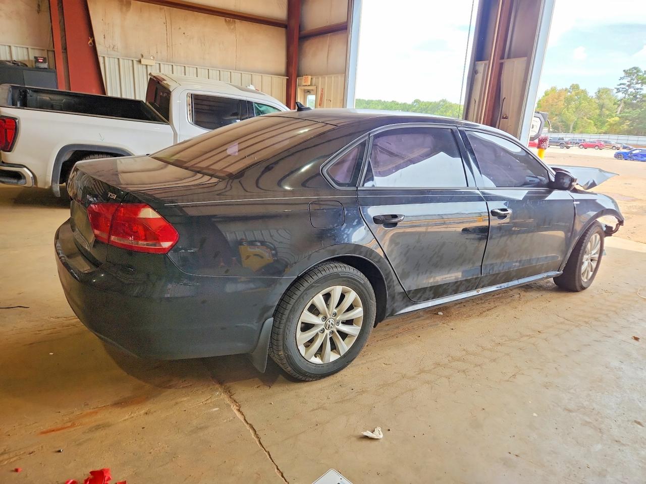 2015 Volkswagen Passat S Black vin: 1VWAS7A39FC037584