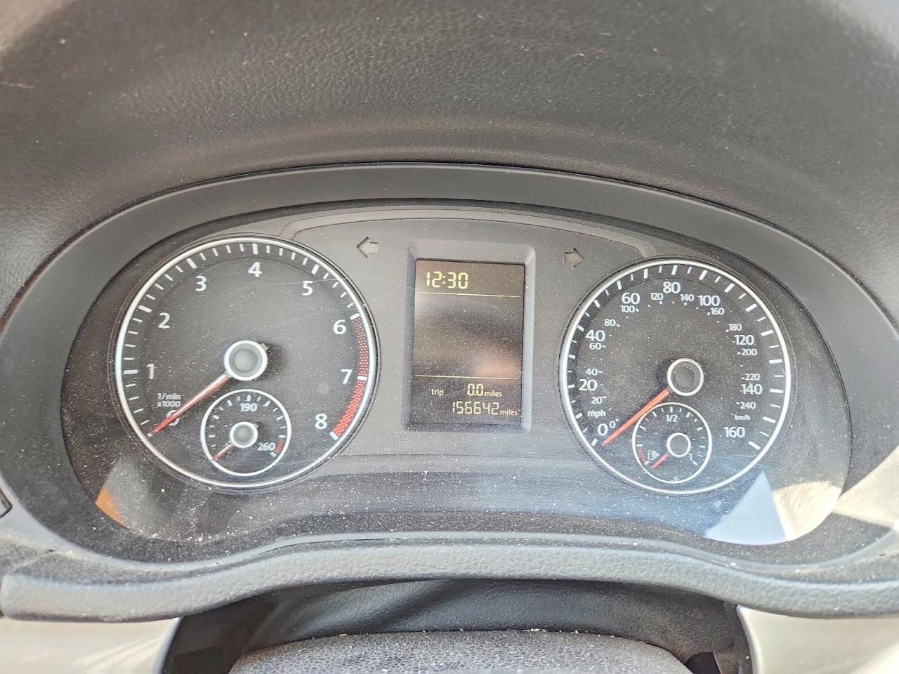 2015 Volkswagen Passat S Серебряный vin: 1VWAS7A39FC090785