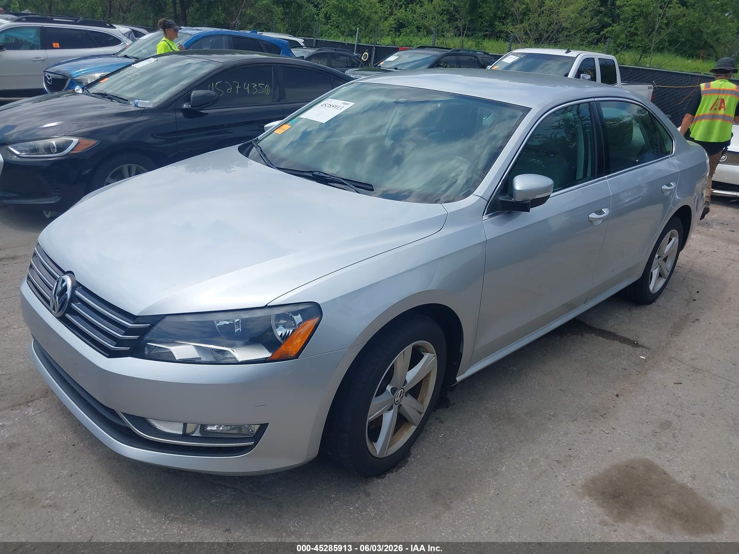 2015 Volkswagen Passat 1.8t Limited Edition Silver vin: 1VWAS7A3XFC079603