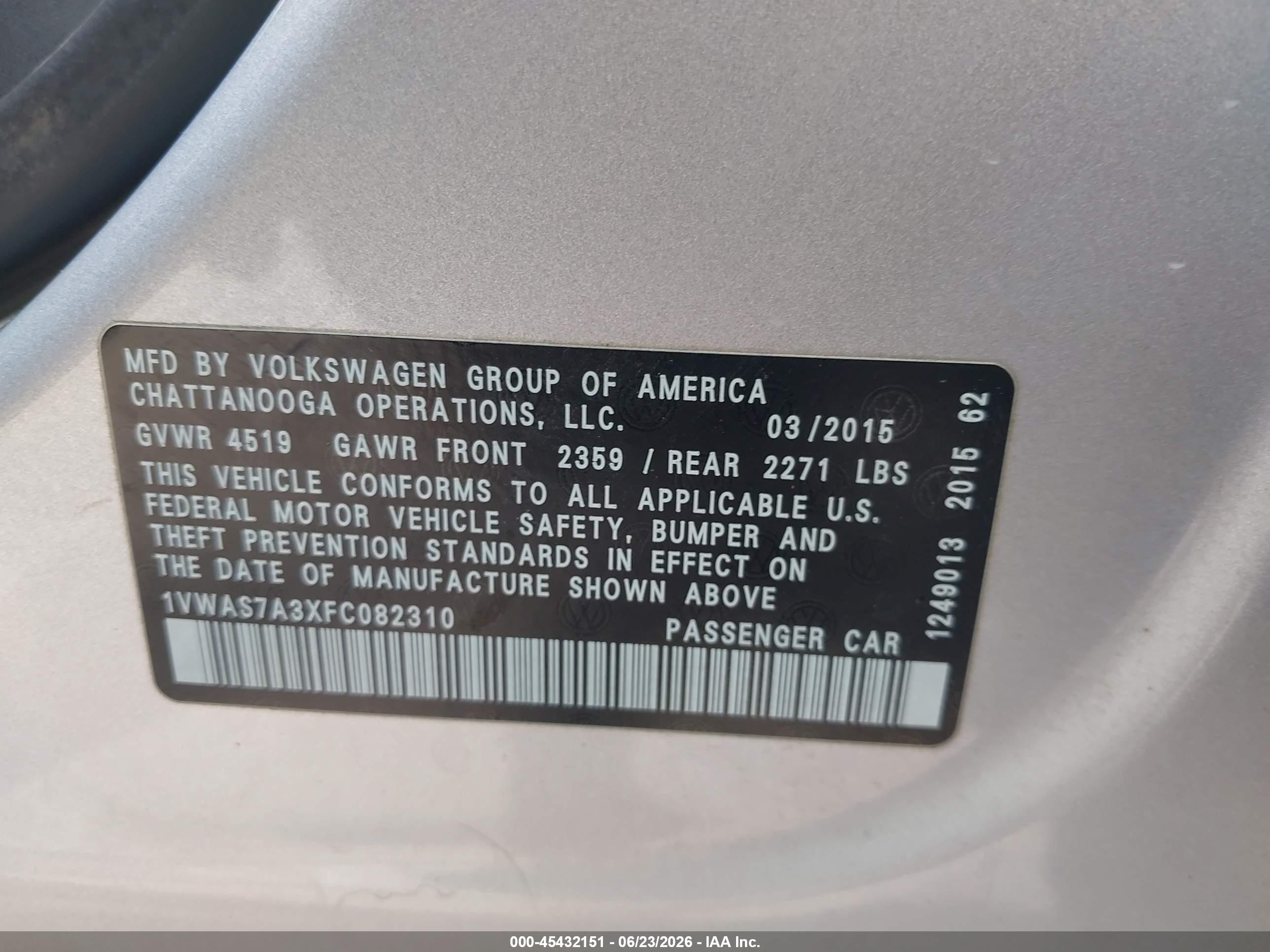 2015 Volkswagen Passat 1.8t Limited Edition Серебряный vin: 1VWAS7A3XFC082310