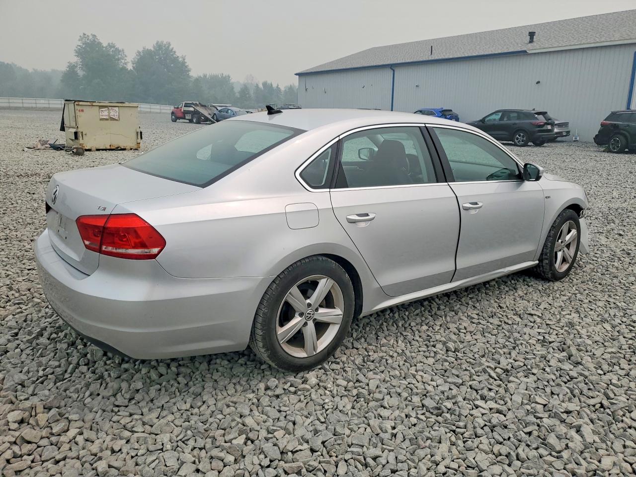 2015 Volkswagen Passat S Silver vin: 1VWAS7A3XFC122000