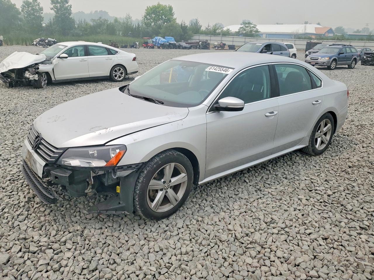2015 Volkswagen Passat S Silver vin: 1VWAS7A3XFC122000
