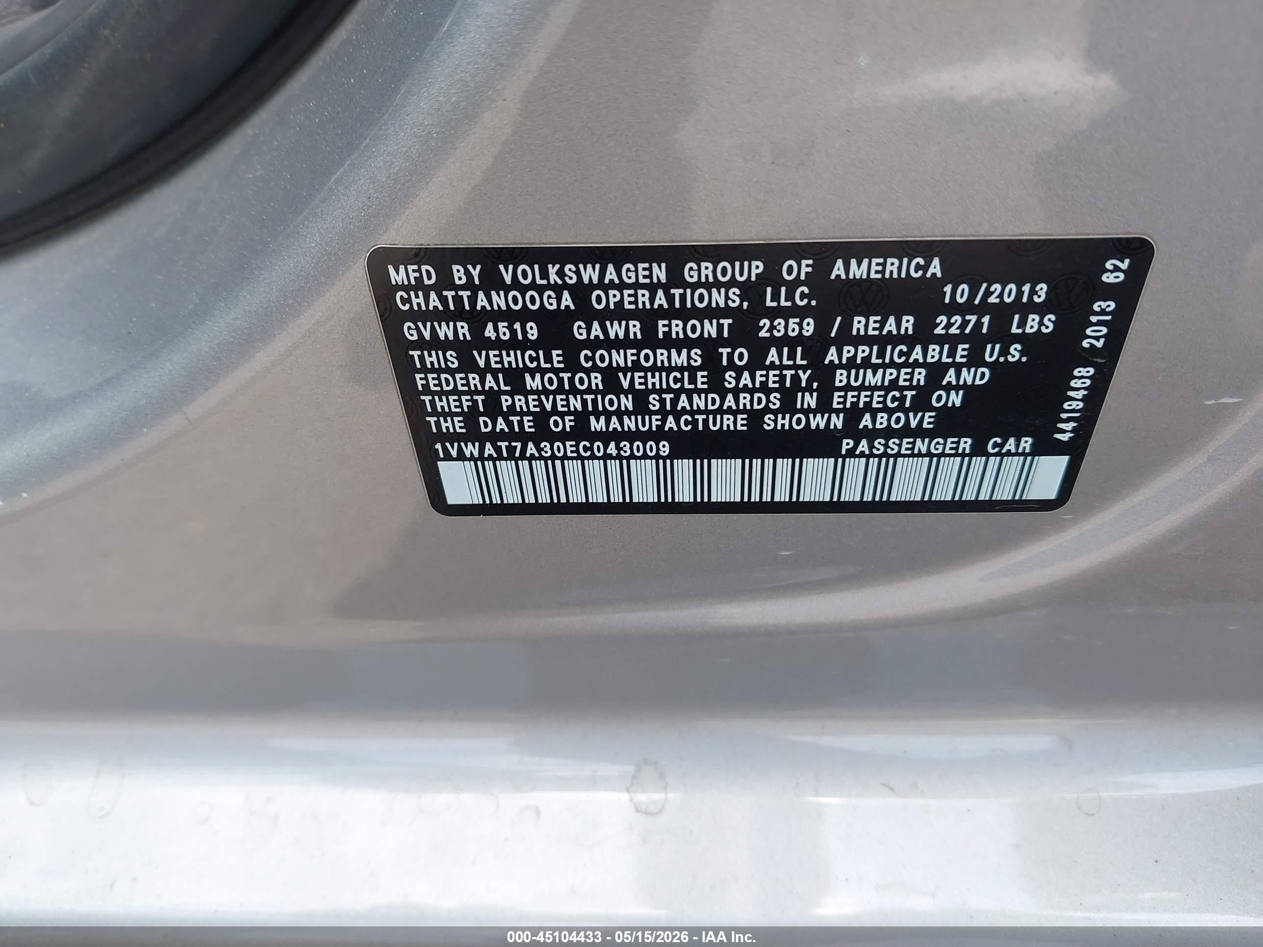 2014 Volkswagen Passat 1.8t Wolfsburg Edition Silver vin: 1VWAT7A30EC043009