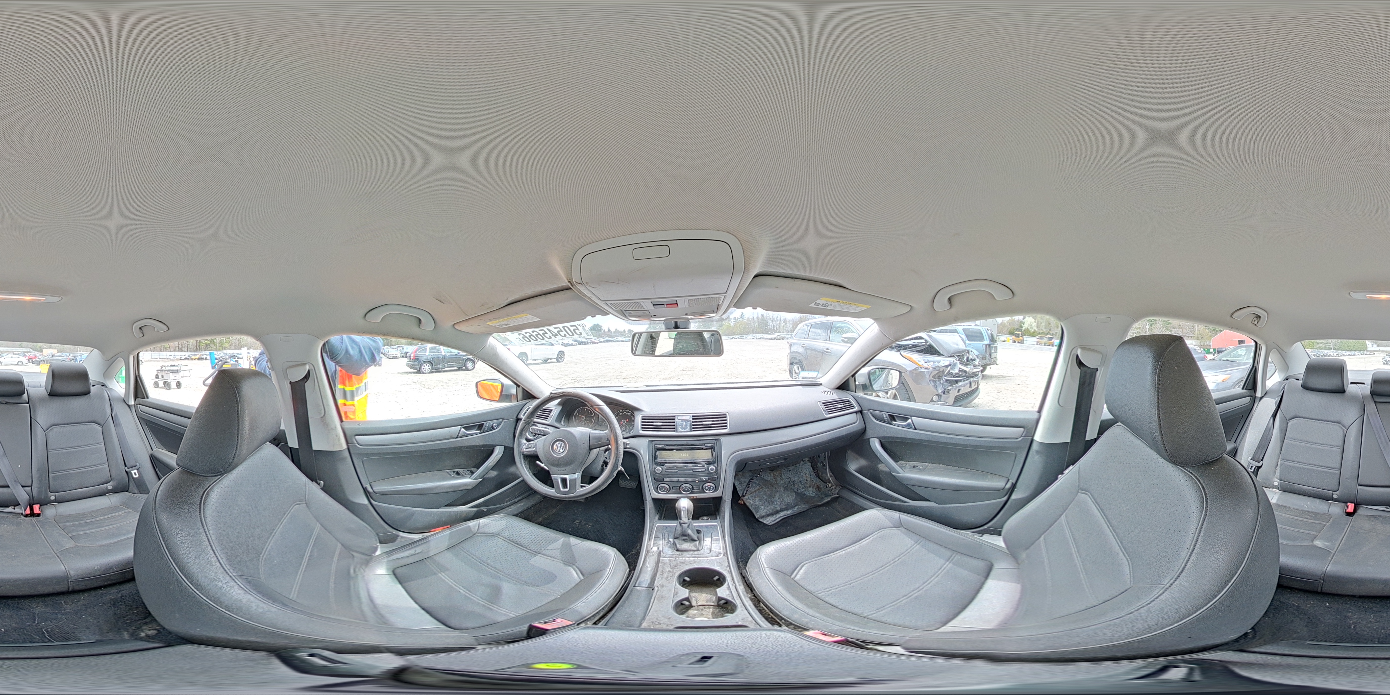 2014 Volkswagen Passat S Silver vin: 1VWAT7A30EC068881