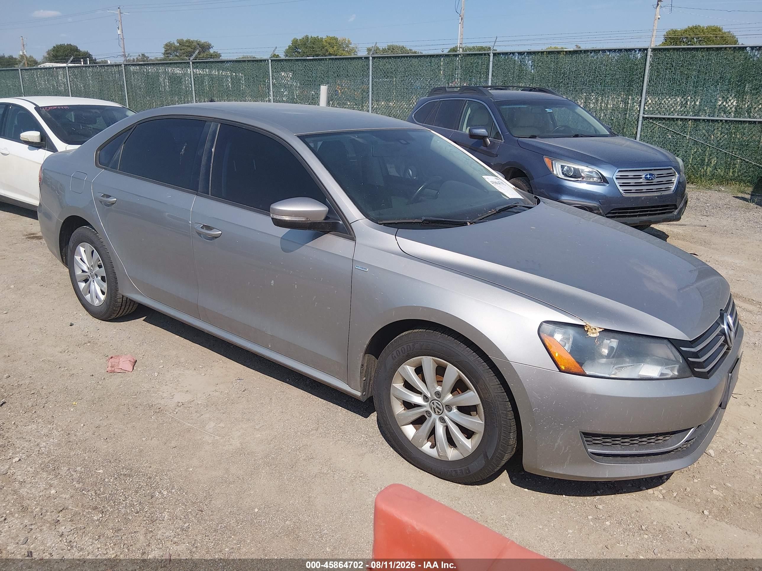 2014 Volkswagen Passat 1.8t Wolfsburg Edition Gray vin: 1VWAT7A30EC078715