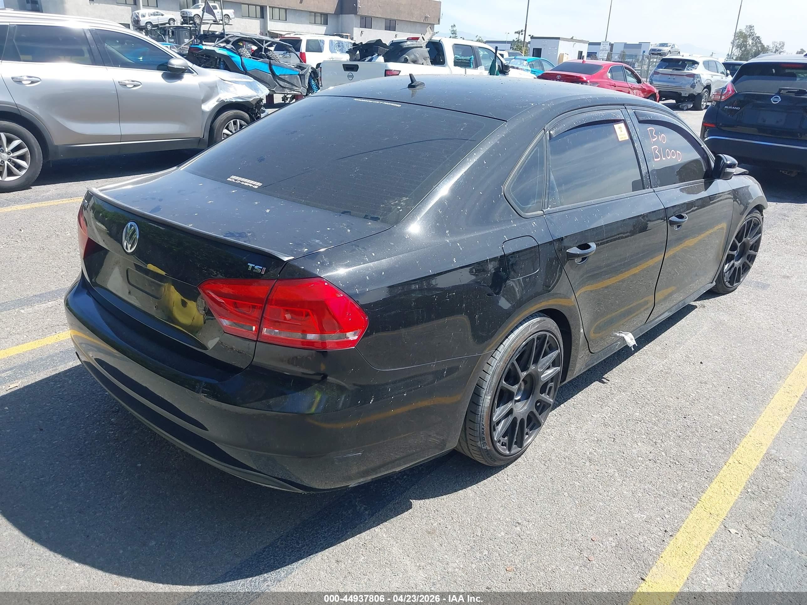 2014 Volkswagen Passat 1.8t S Черный vin: 1VWAT7A30EC091450