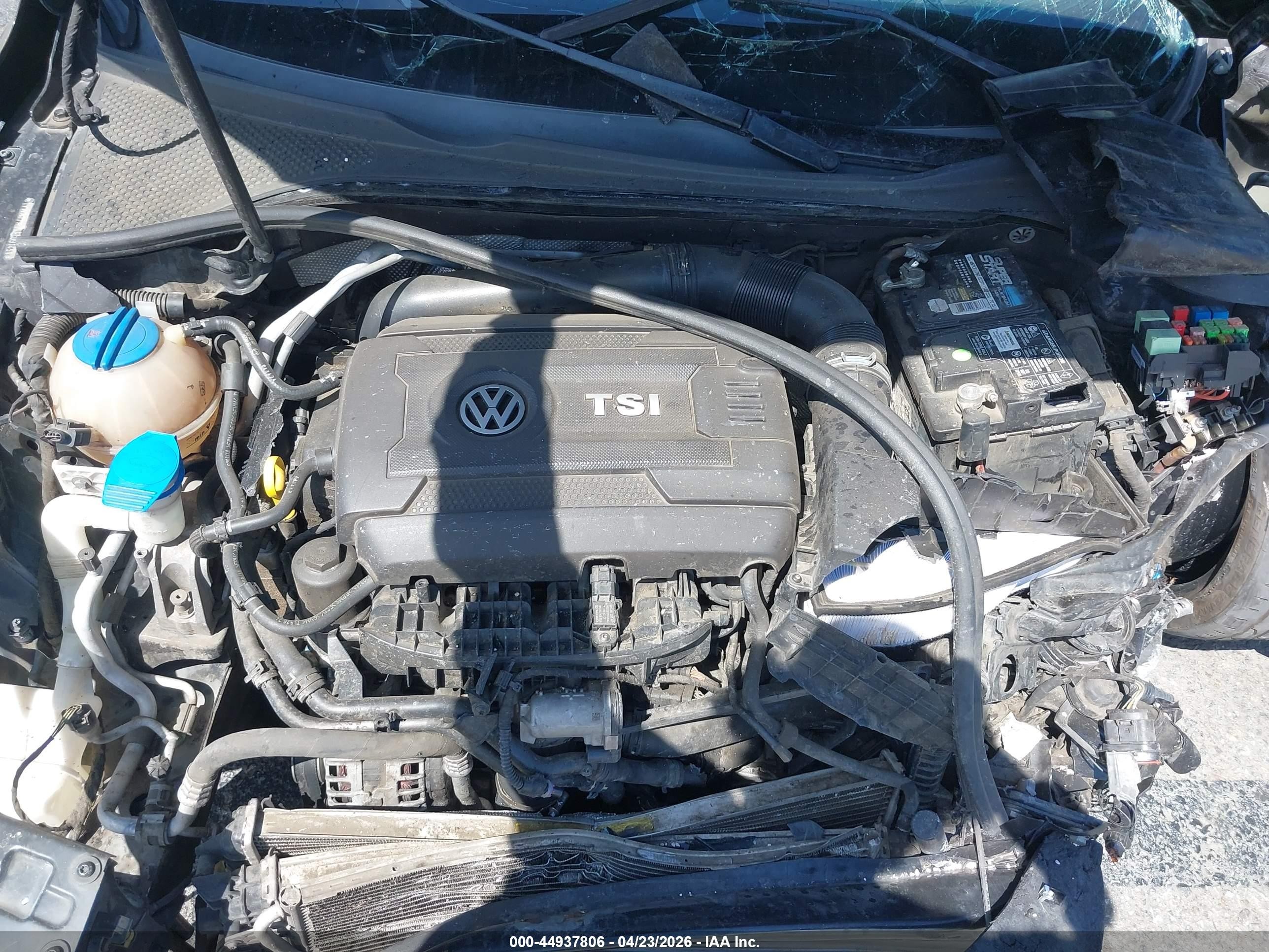 2014 Volkswagen Passat 1.8t S Черный vin: 1VWAT7A30EC091450