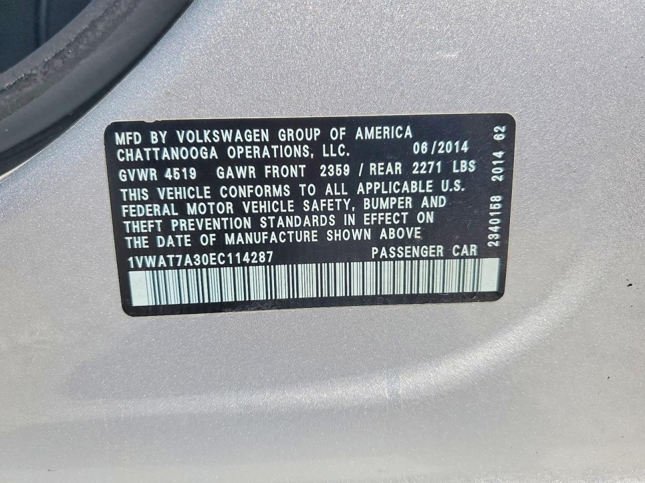 2014 Volkswagen Passat S Серебряный vin: 1VWAT7A30EC114287