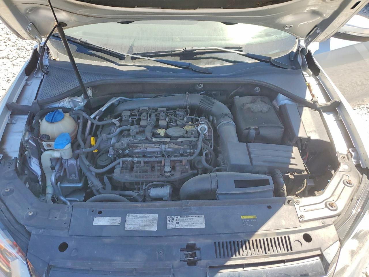 2014 Volkswagen Passat S Серебряный vin: 1VWAT7A30EC114287