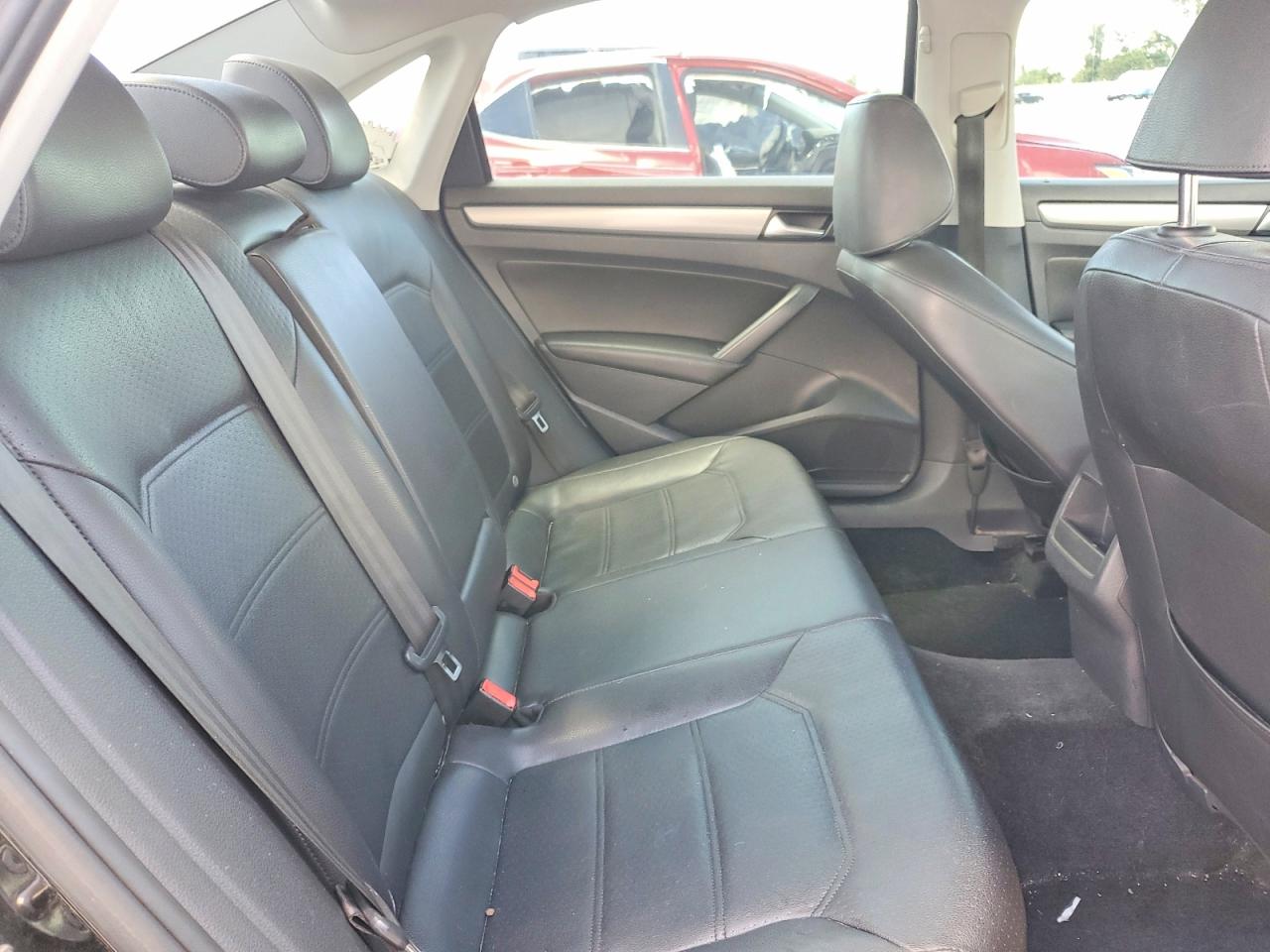 2015 Volkswagen Passat S Black vin: 1VWAT7A30FC097623