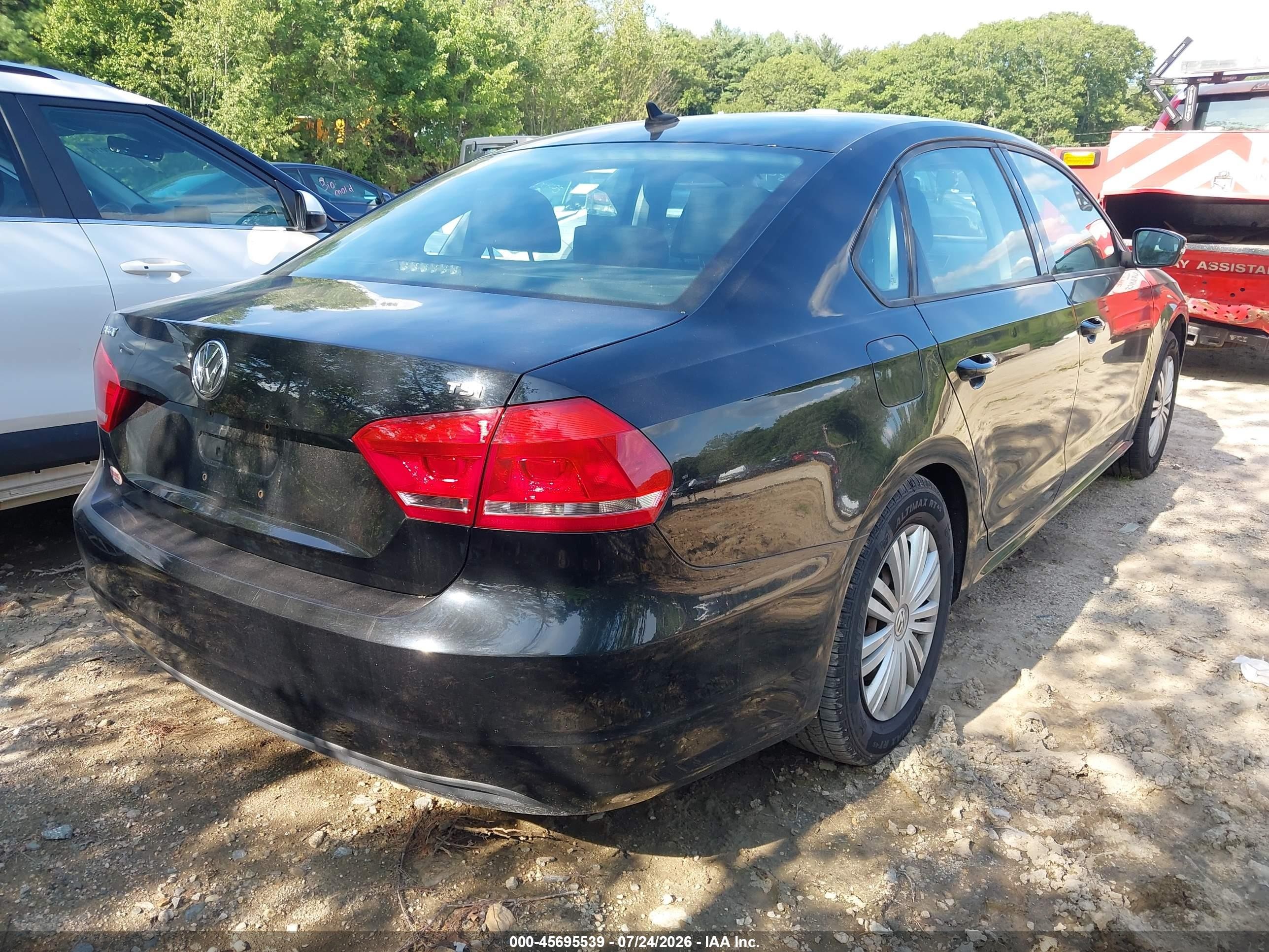 2015 Volkswagen Passat 1.8t S Black vin: 1VWAT7A30FC103226