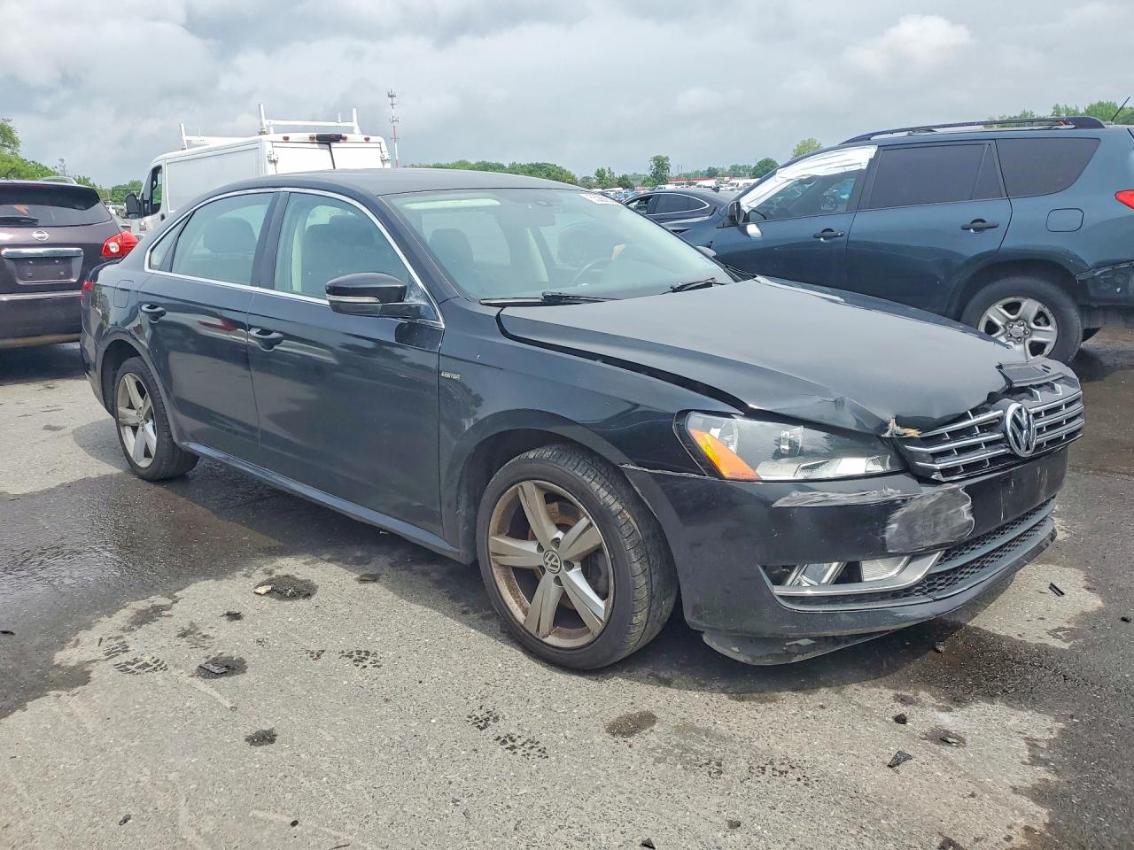 2015 Volkswagen Passat S Black vin: 1VWAT7A30FC116266