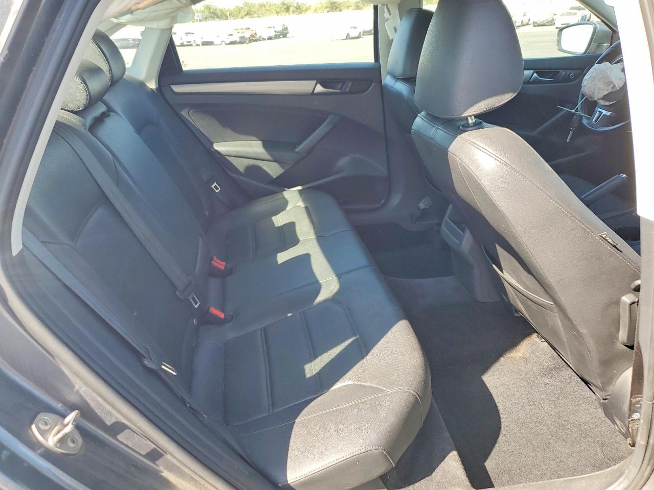 2015 Volkswagen Passat S Charcoal vin: 1VWAT7A30FC117210