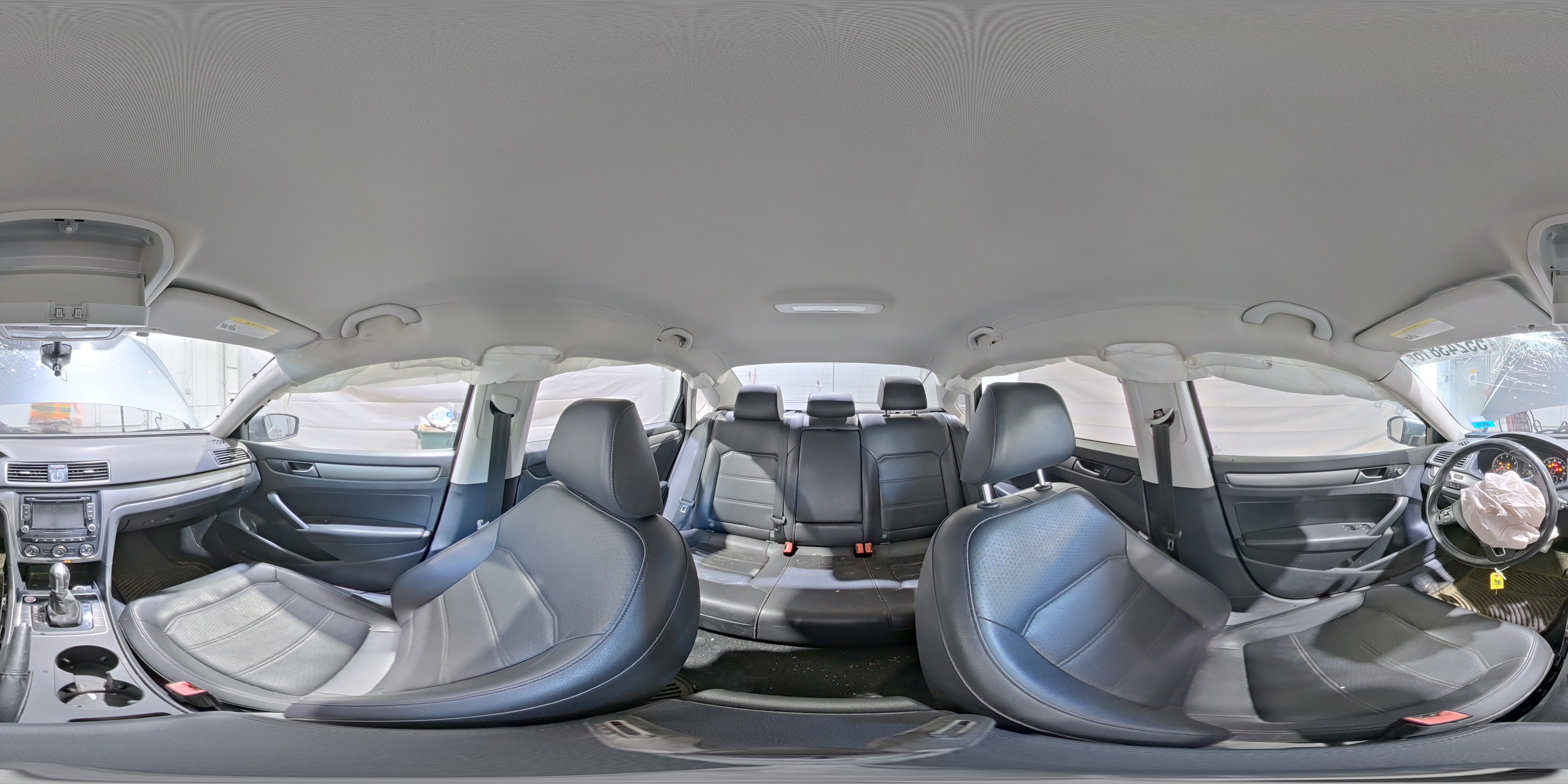 2015 Volkswagen Passat S Серый vin: 1VWAT7A30FC119751