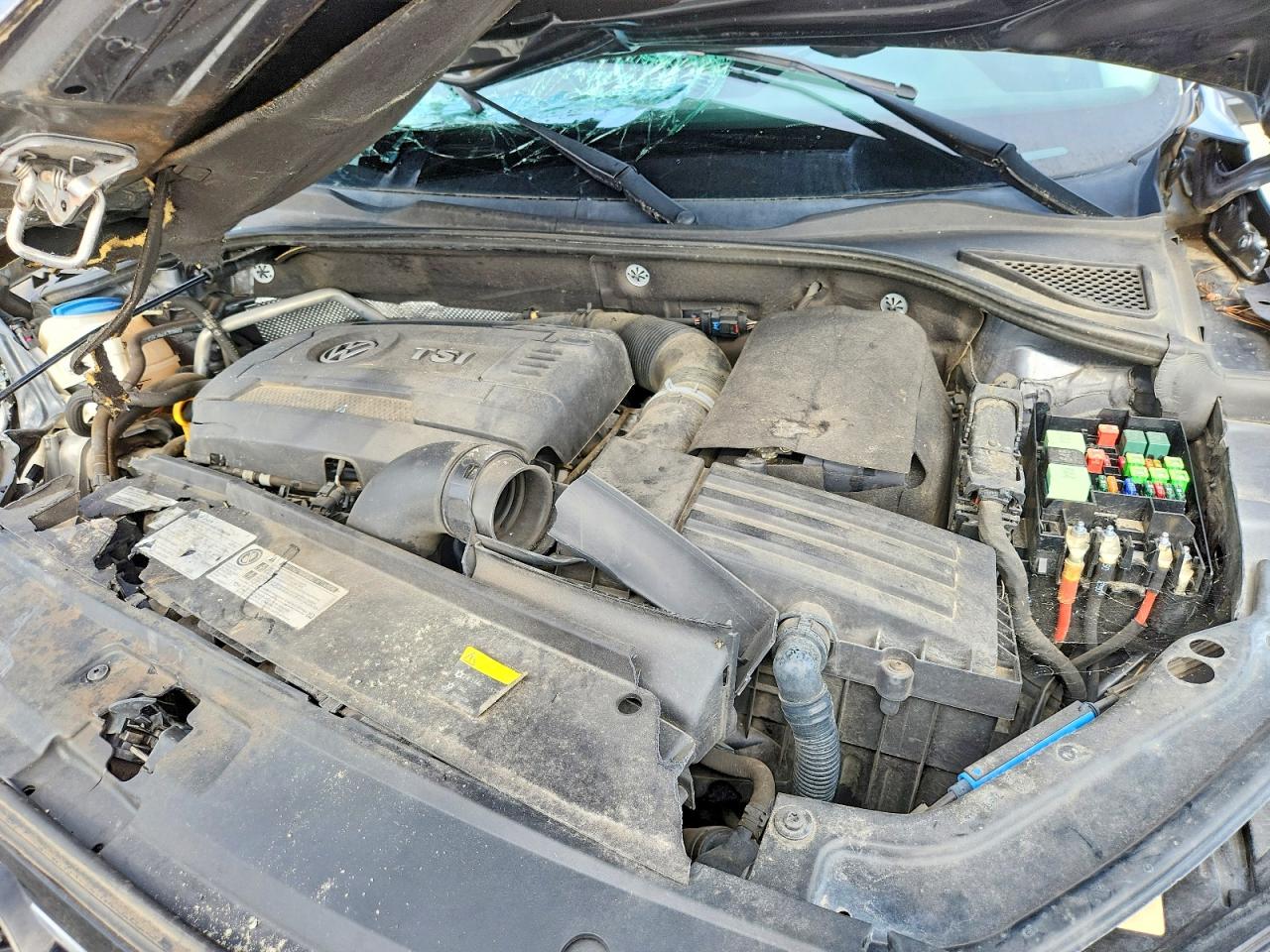 2016 Volkswagen Passat S Серый vin: 1VWAT7A30GC067314
