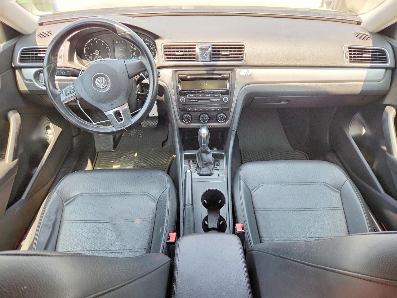 2014 Volkswagen Passat S Gray vin: 1VWAT7A31EC051409