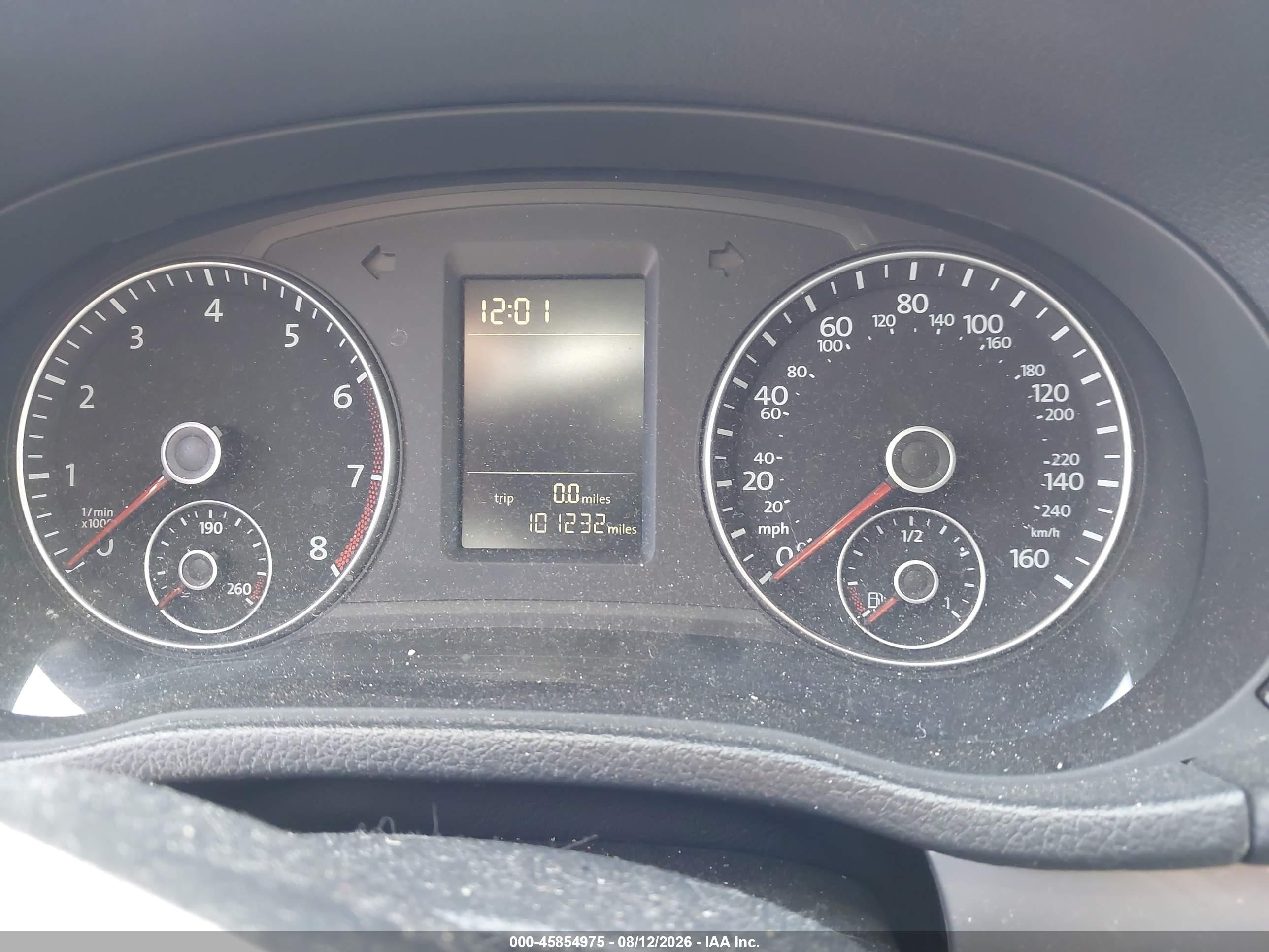 2014 Volkswagen Passat 1.8t Wolfsburg Edition Серебряный vin: 1VWAT7A31EC071269