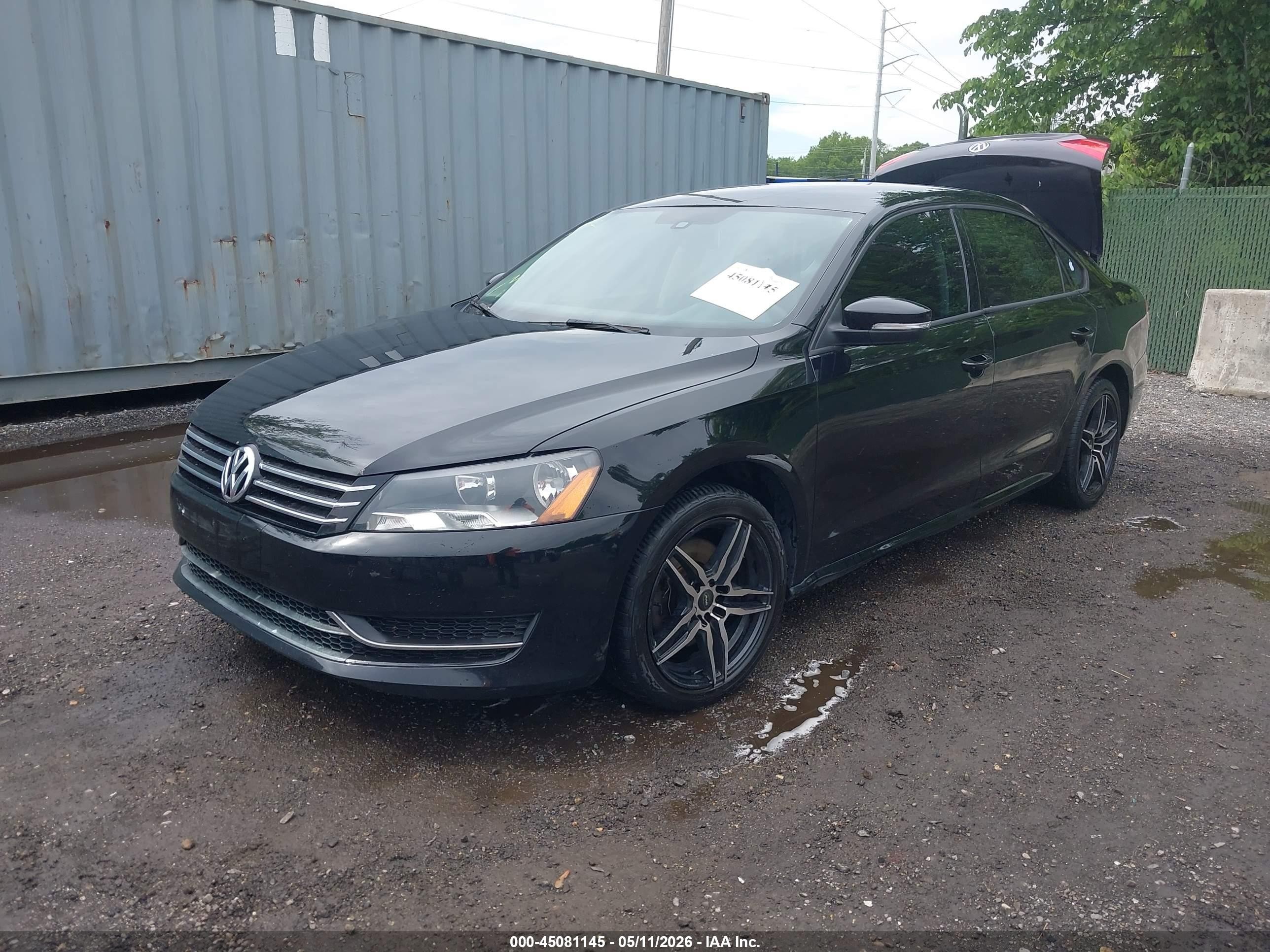 2015 Volkswagen Passat 1.8t S Black vin: 1VWAT7A31FC040976