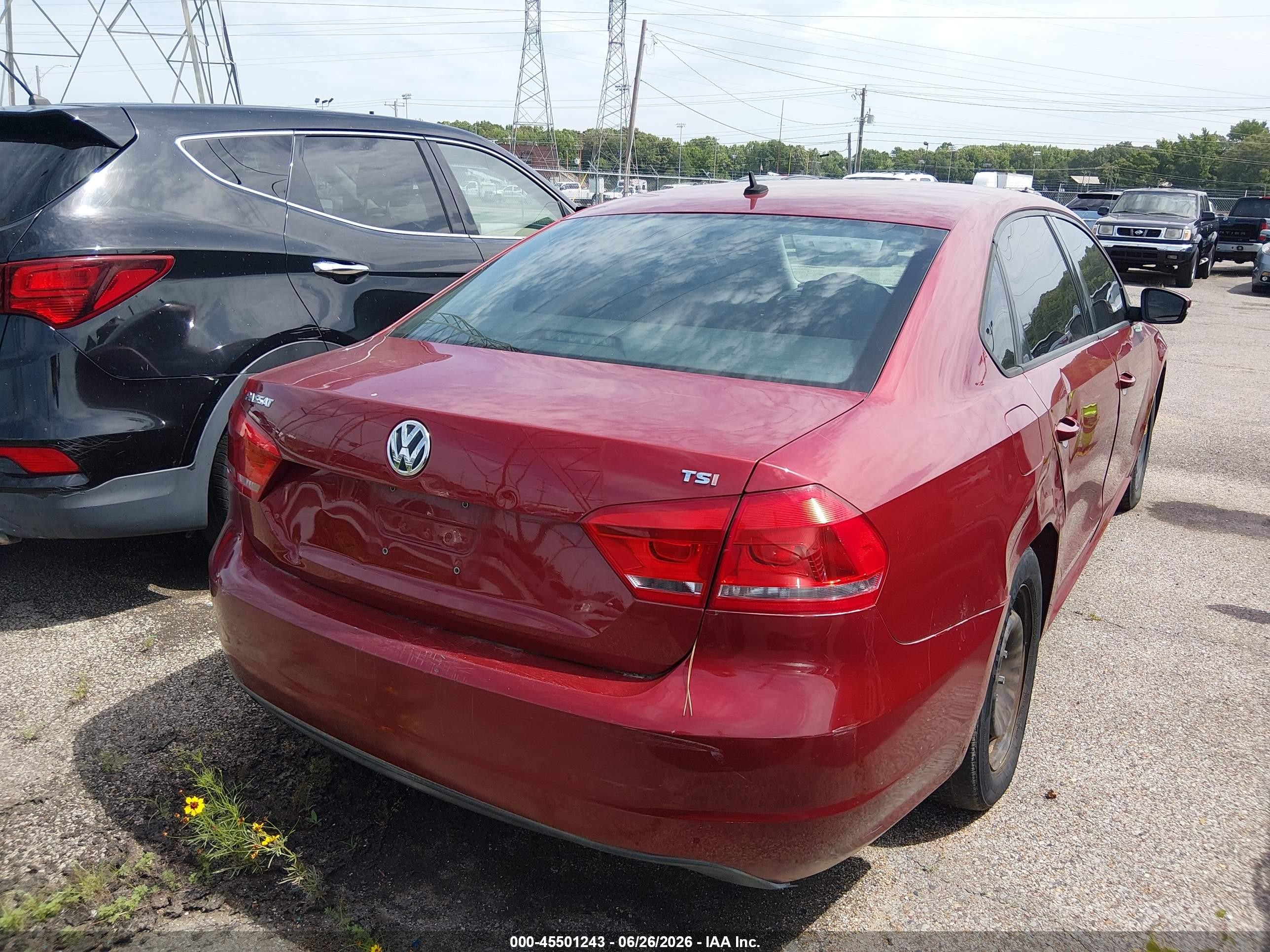 2015 Volkswagen Passat 1.8t S Burgundy vin: 1VWAT7A31FC047393