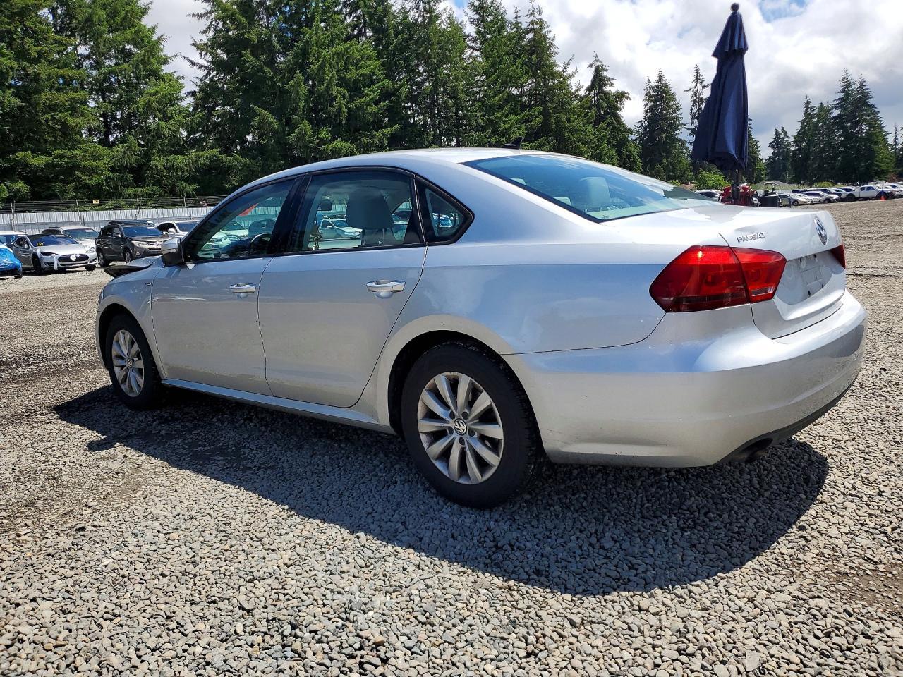 2015 Volkswagen Passat S Silver vin: 1VWAT7A31FC050763