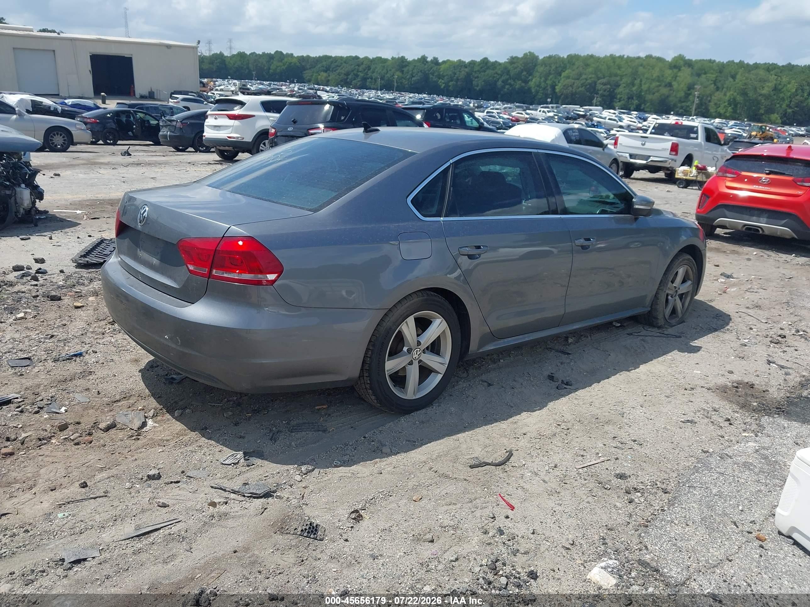 2015 Volkswagen Passat 1.8t Limited Edition Gray vin: 1VWAT7A31FC089188