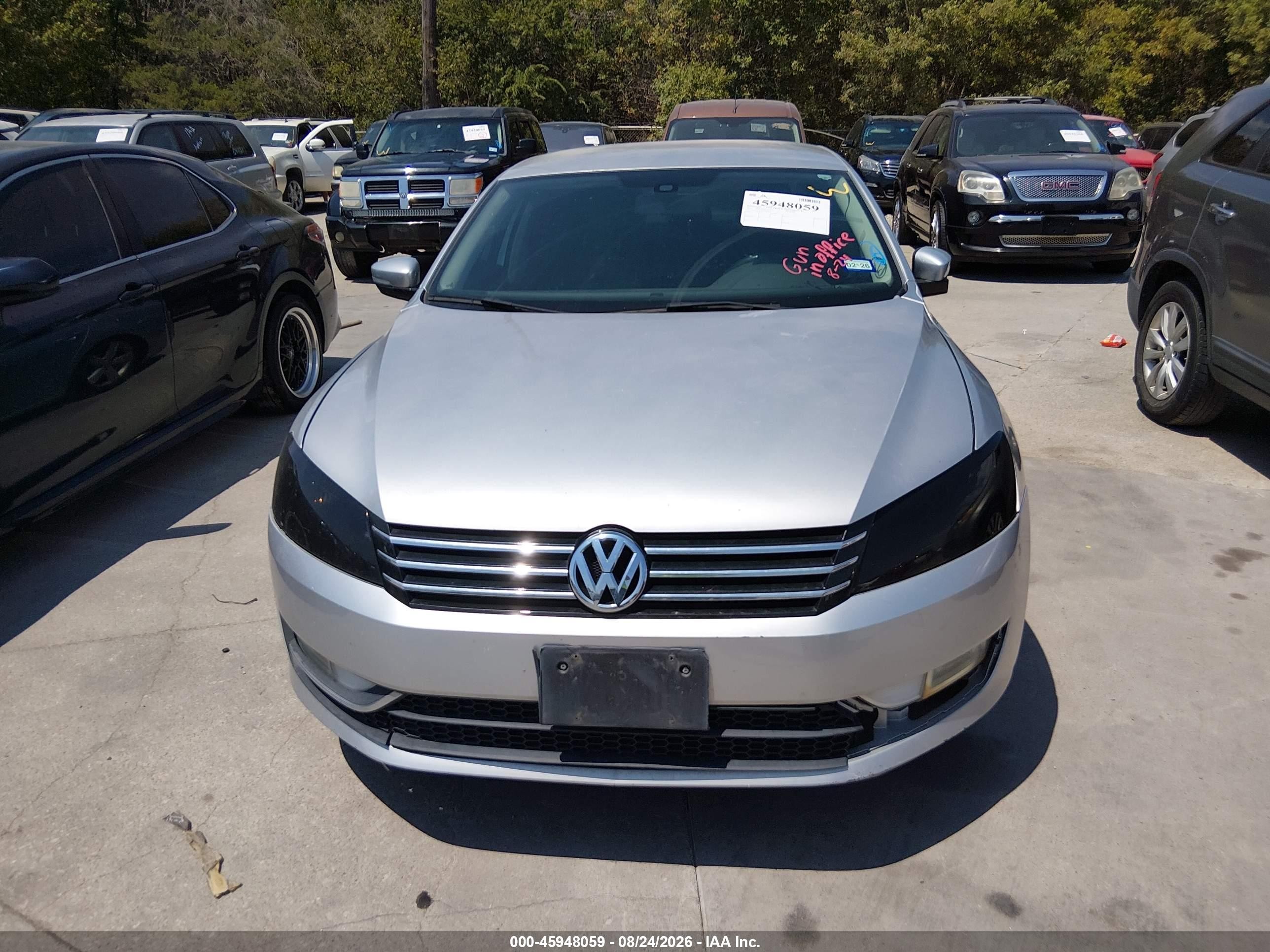 2015 Volkswagen Passat 1.8t Limited Edition Silver vin: 1VWAT7A31FC089482
