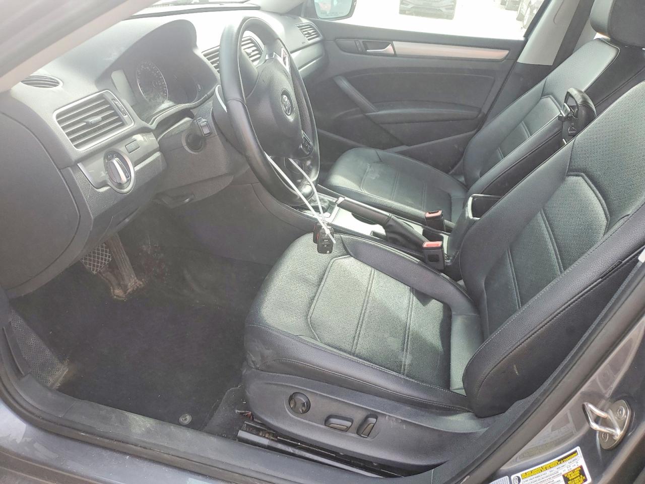 2015 Volkswagen Passat S Charcoal vin: 1VWAT7A31FC099610
