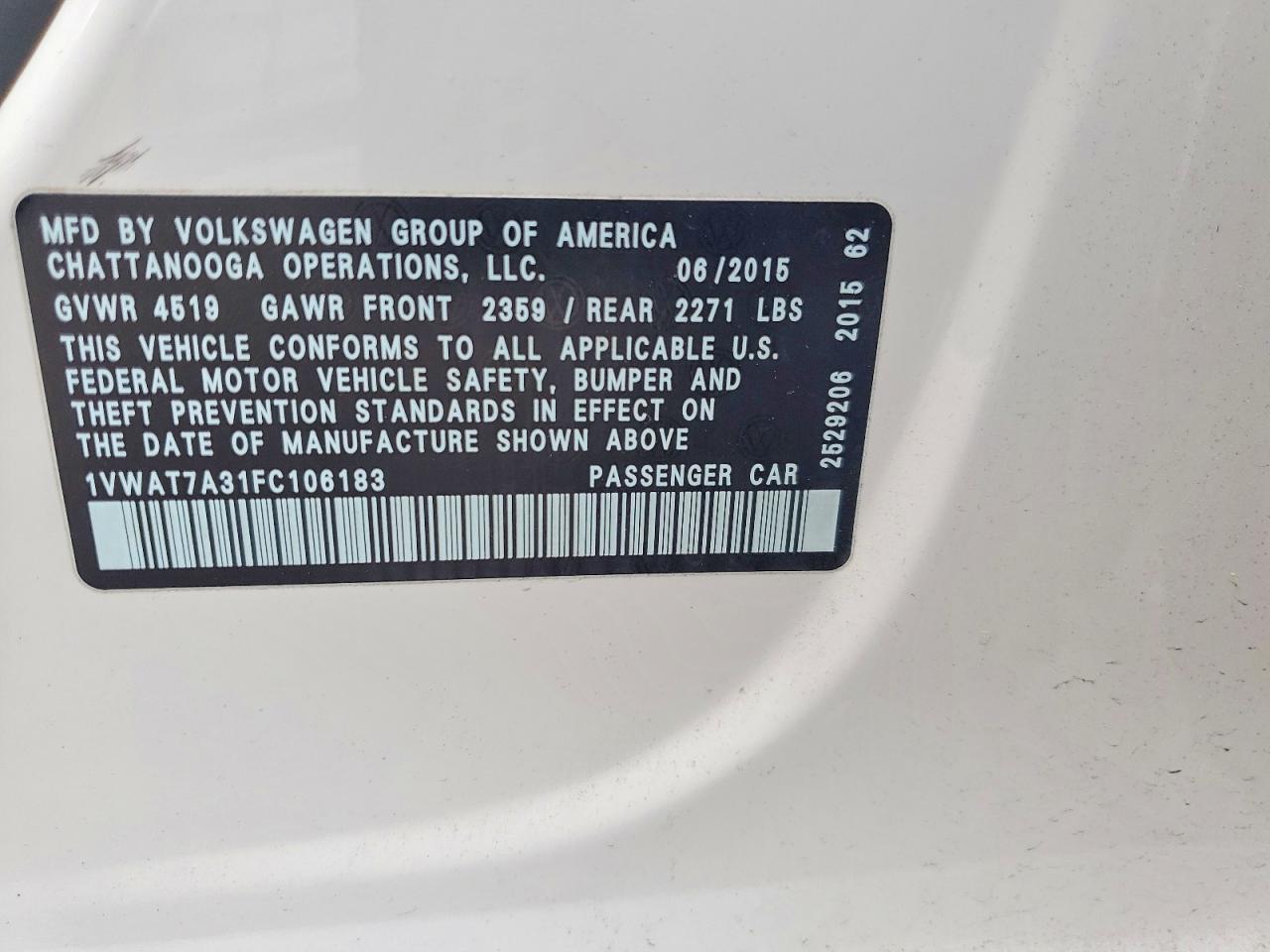2015 Volkswagen Passat S Белый vin: 1VWAT7A31FC106183
