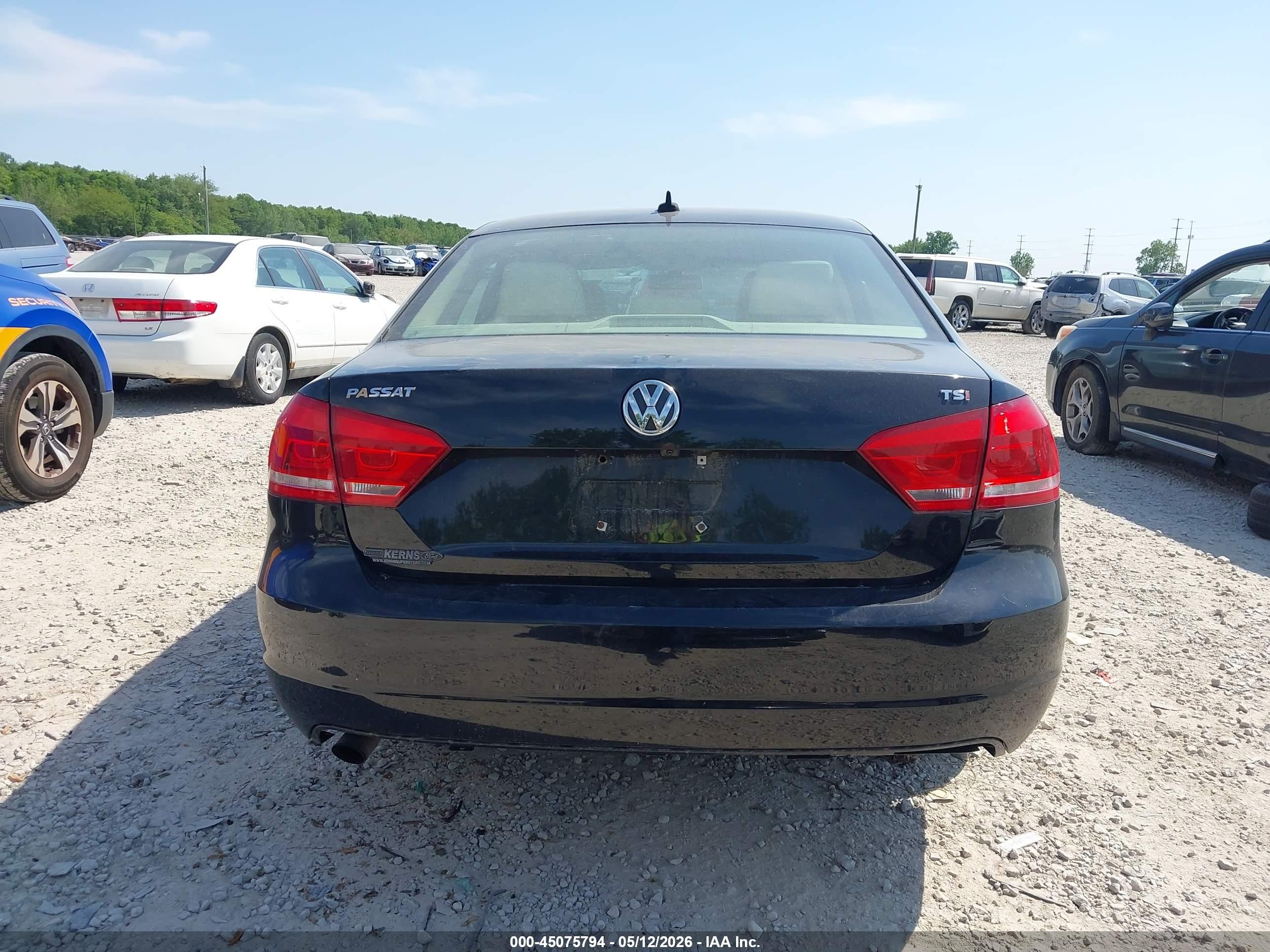 2015 Volkswagen Passat 1.8t Limited Edition Black vin: 1VWAT7A31FC114008