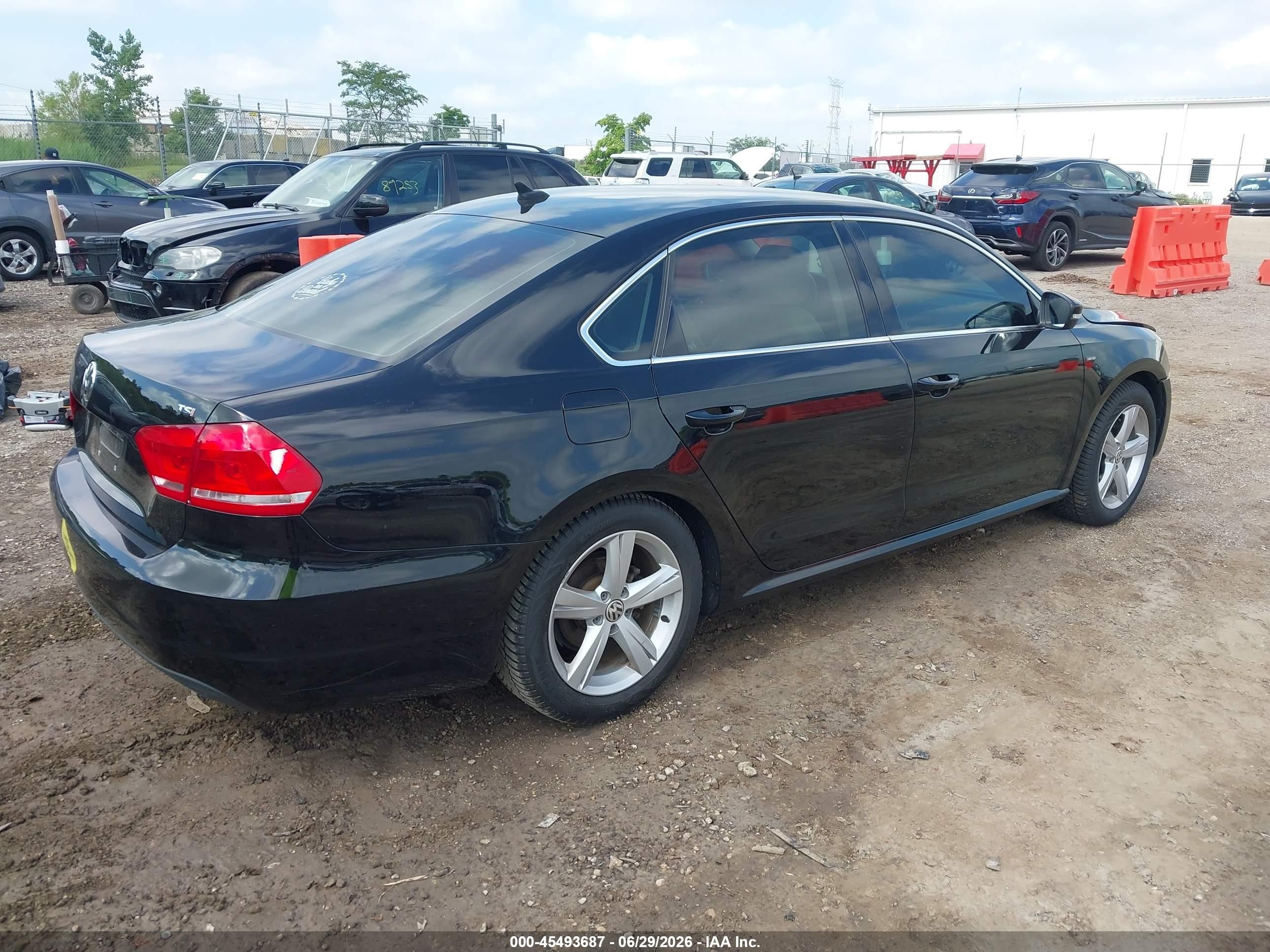 2015 Volkswagen Passat 1.8t Limited Edition Black vin: 1VWAT7A31FC114560