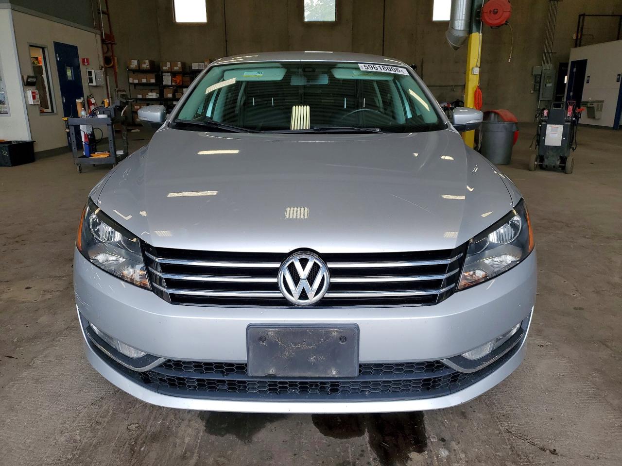 2015 Volkswagen Passat S Silver vin: 1VWAT7A31FC114607