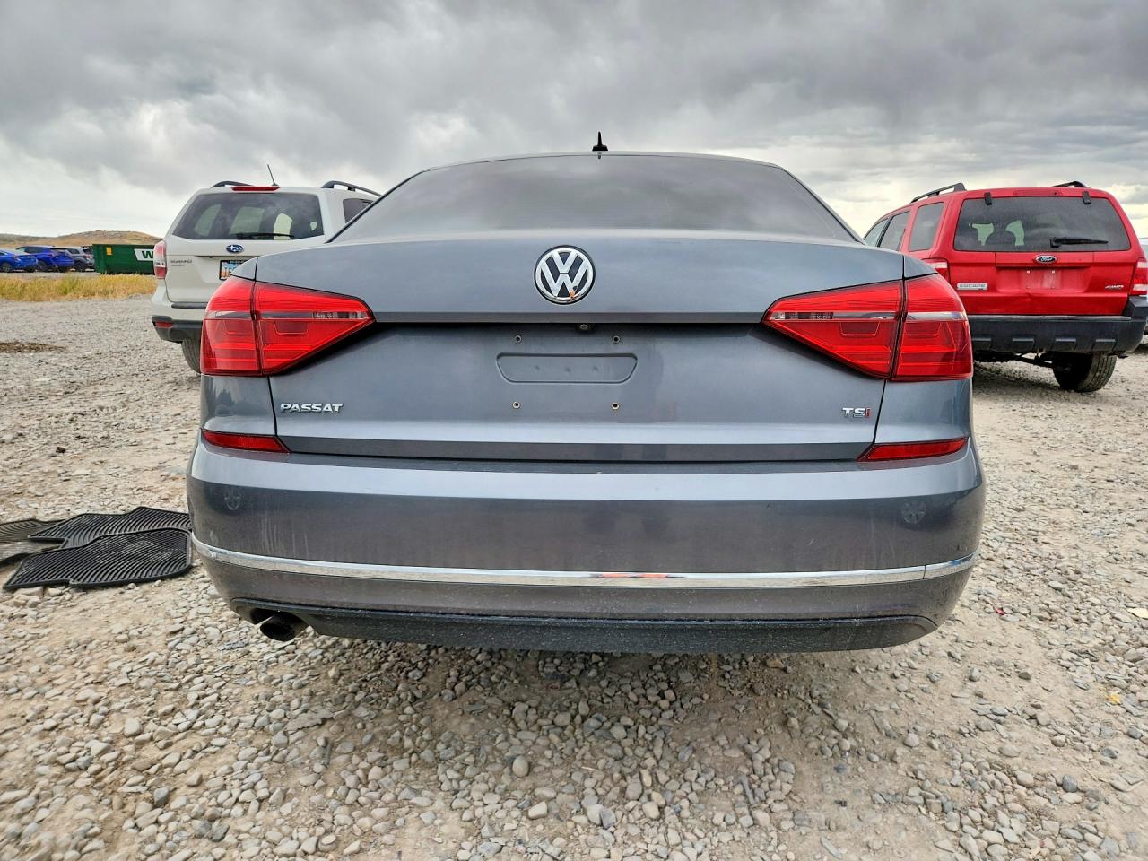 2016 Volkswagen Passat S Gray vin: 1VWAT7A31GC033530