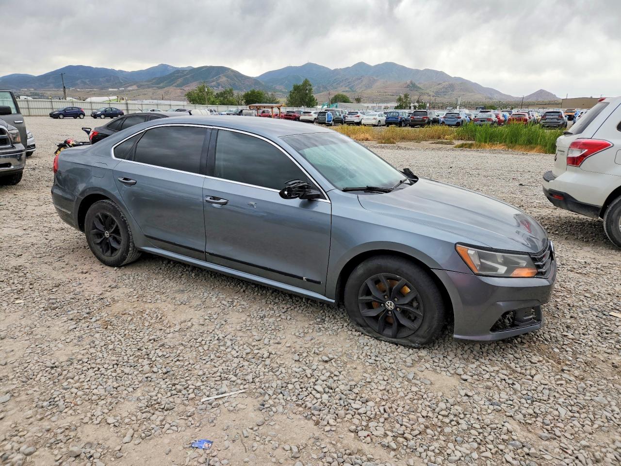 2016 Volkswagen Passat S Gray vin: 1VWAT7A31GC033530