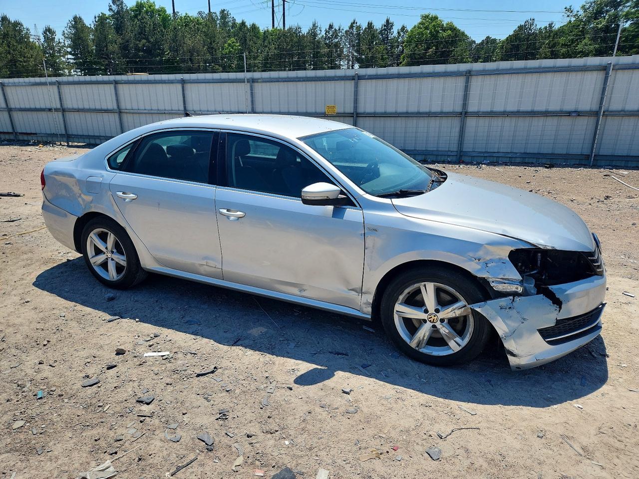 2014 Volkswagen Passat 1.8t S Tdi S, R-line, 1.8t R-line Серебряный vin: 1VWAT7A32EC048695