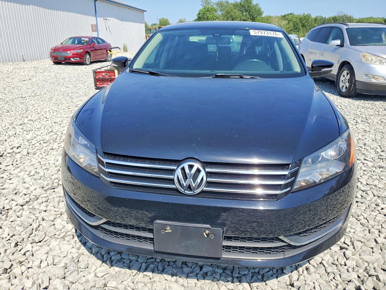 2014 Volkswagen Passat S Black vin: 1VWAT7A32EC049880