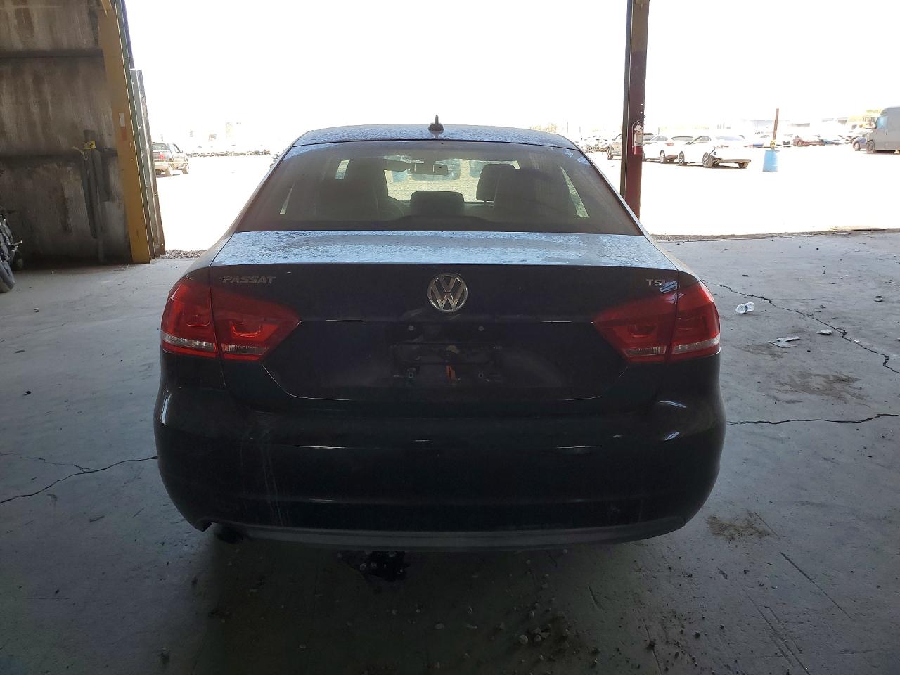 2014 Volkswagen Passat S Black vin: 1VWAT7A32EC108149