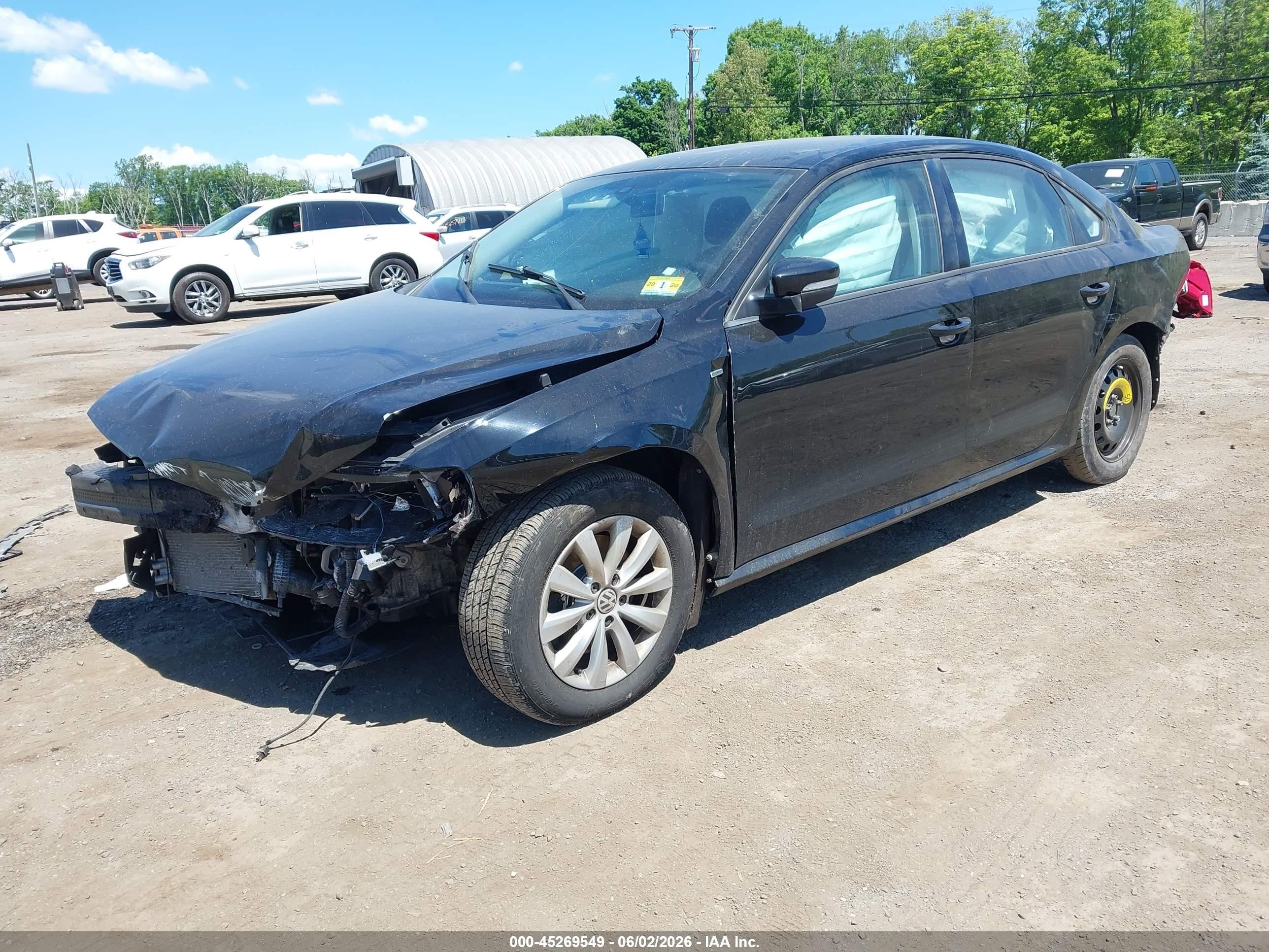 2015 Volkswagen Passat 1.8t Wolfsburg Edition Черный vin: 1VWAT7A32FC019845
