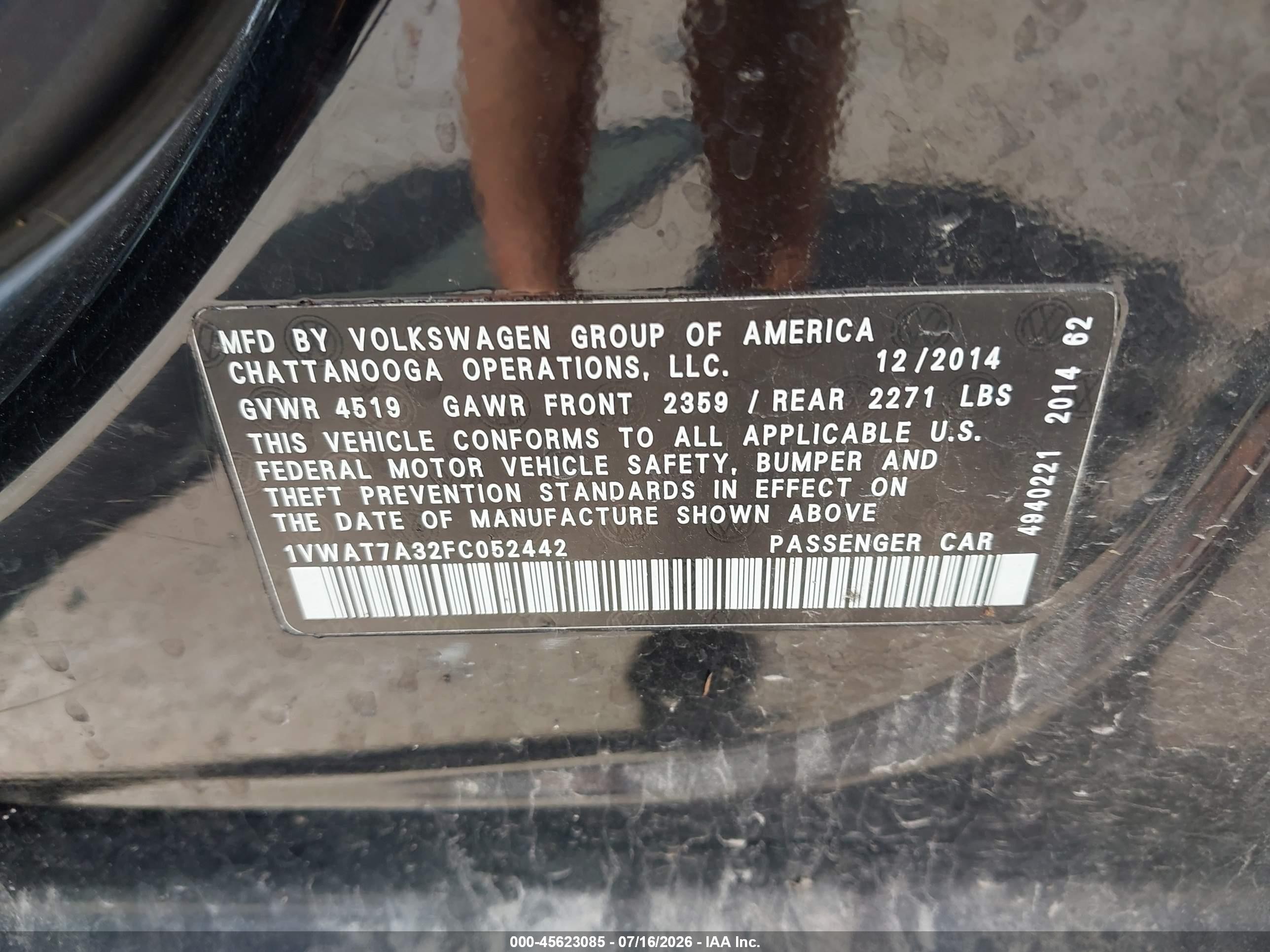2015 Volkswagen Passat 1.8t Wolfsburg Edition Black vin: 1VWAT7A32FC052442