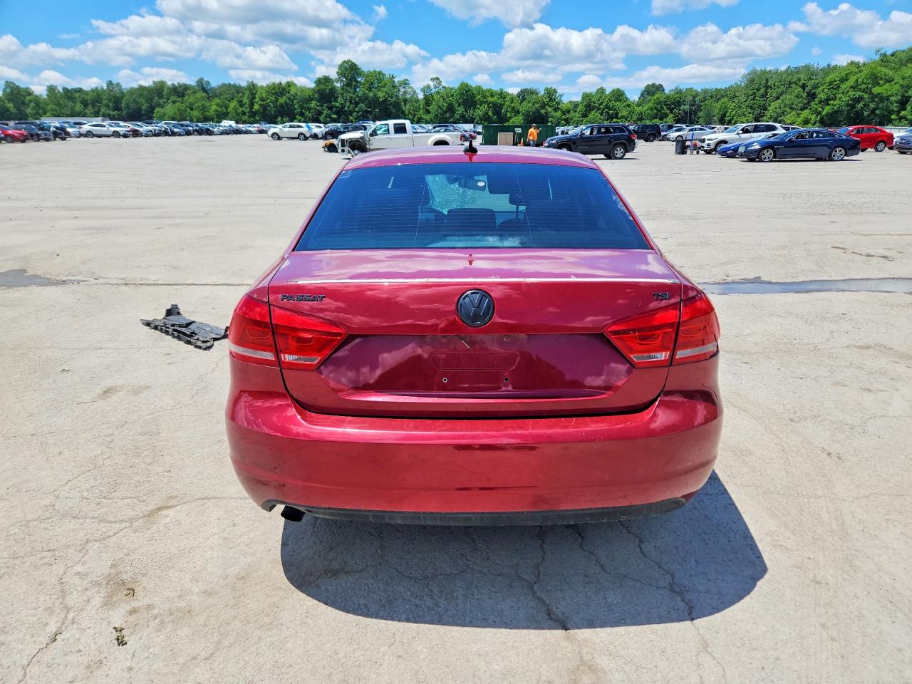 2015 Volkswagen Passat S Burgundy vin: 1VWAT7A32FC080970