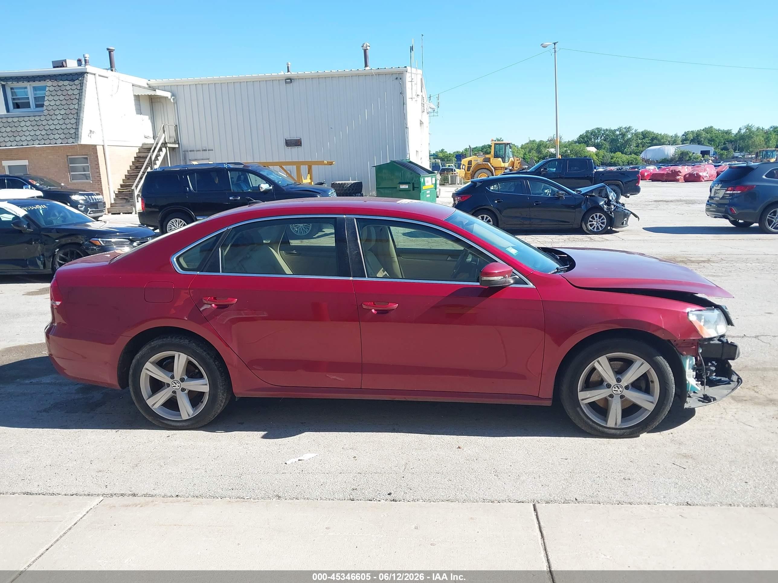 2015 Volkswagen Passat 1.8t Limited Edition Red vin: 1VWAT7A32FC091936