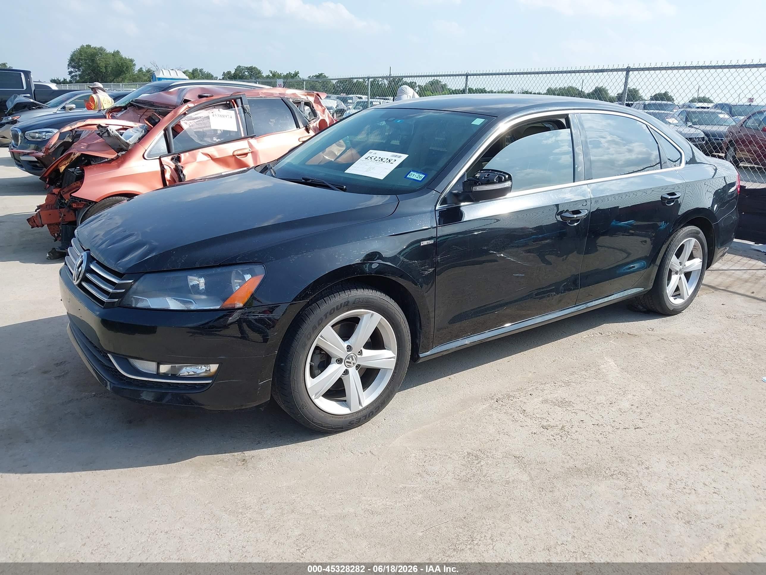 2015 Volkswagen Passat 1.8t Limited Edition Черный vin: 1VWAT7A32FC095498