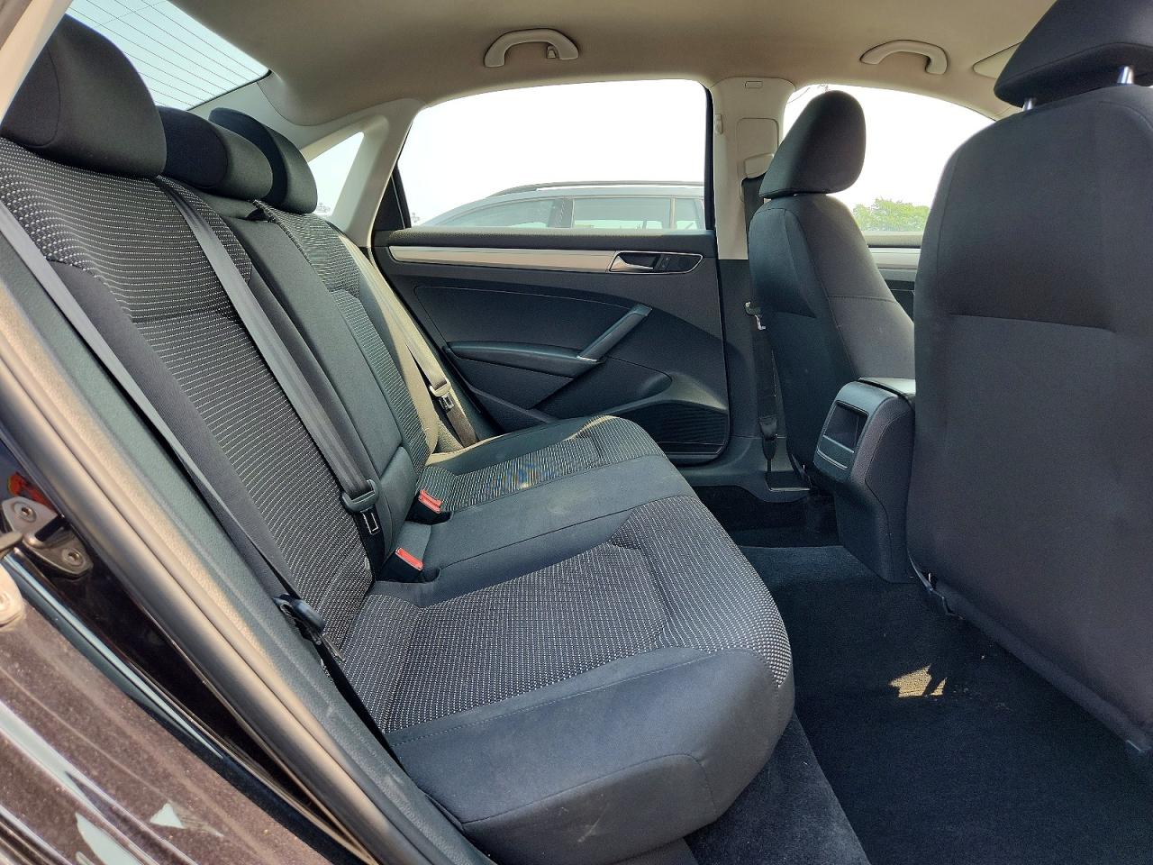 2017 Volkswagen Passat S Black vin: 1VWAT7A32HC080177