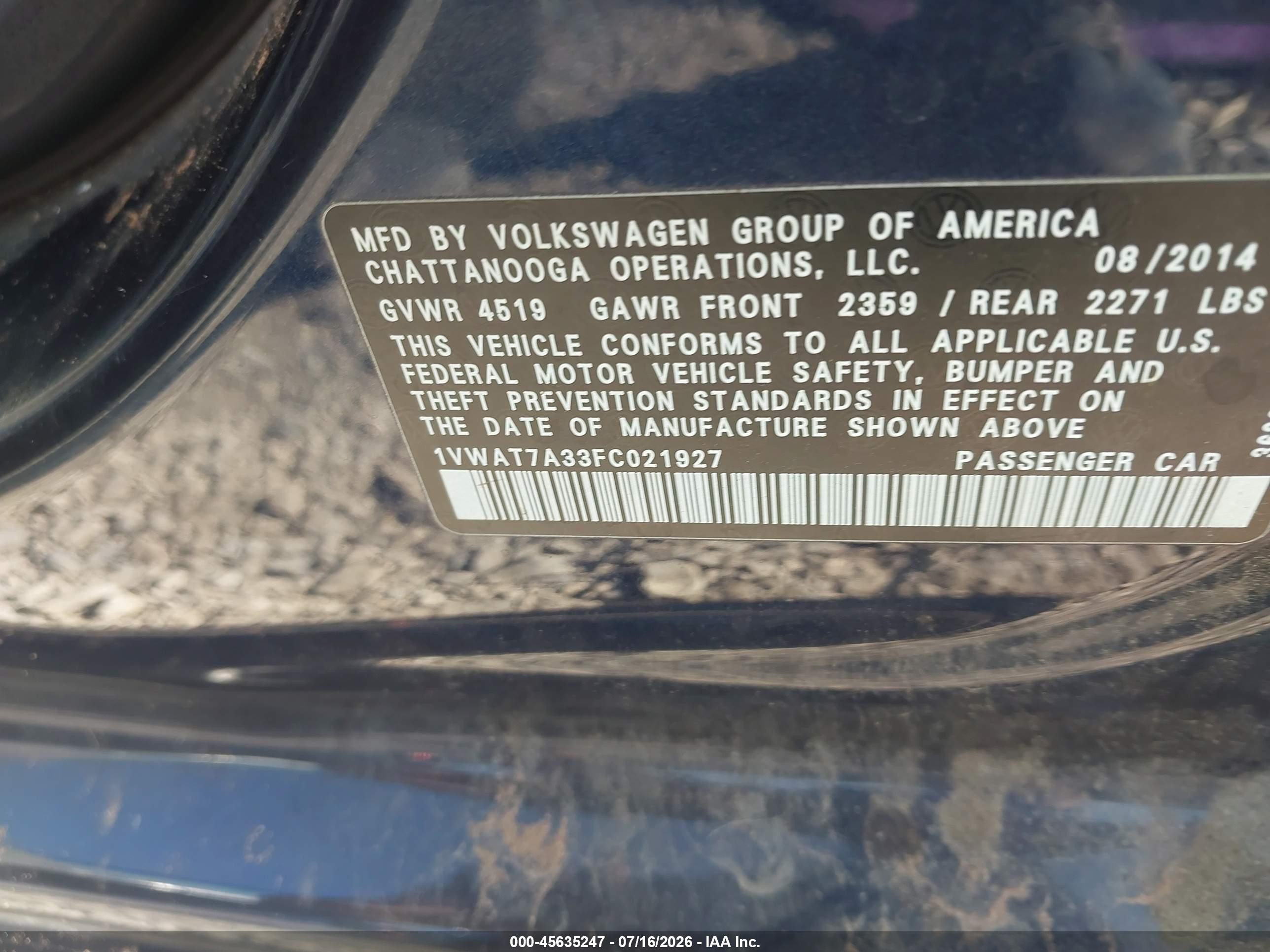 2015 Volkswagen Passat 1.8t Wolfsburg Edition Blue vin: 1VWAT7A33FC021927