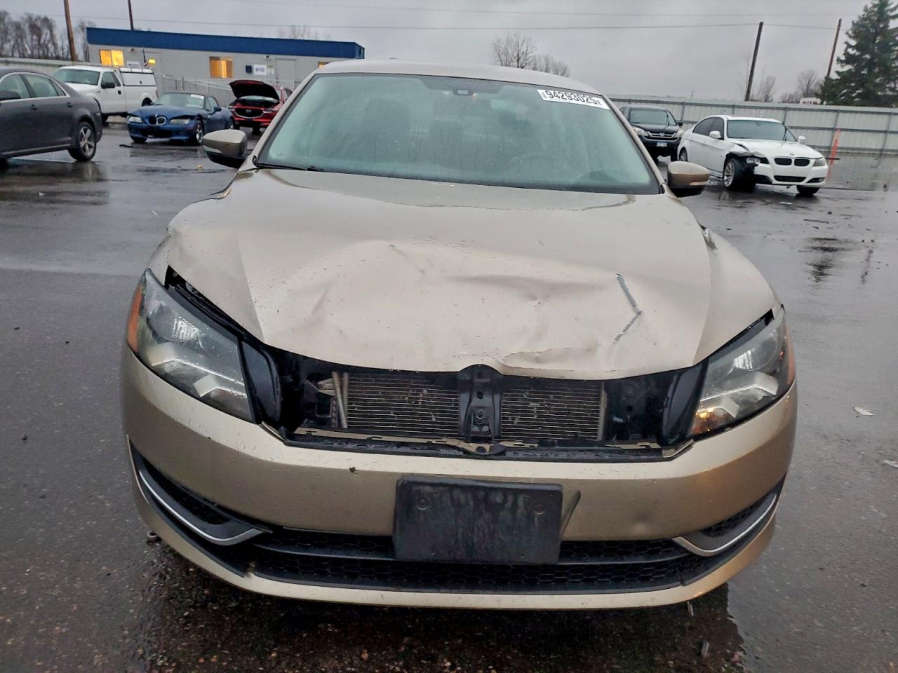 2015 Volkswagen Passat S Tan vin: 1VWAT7A33FC040137