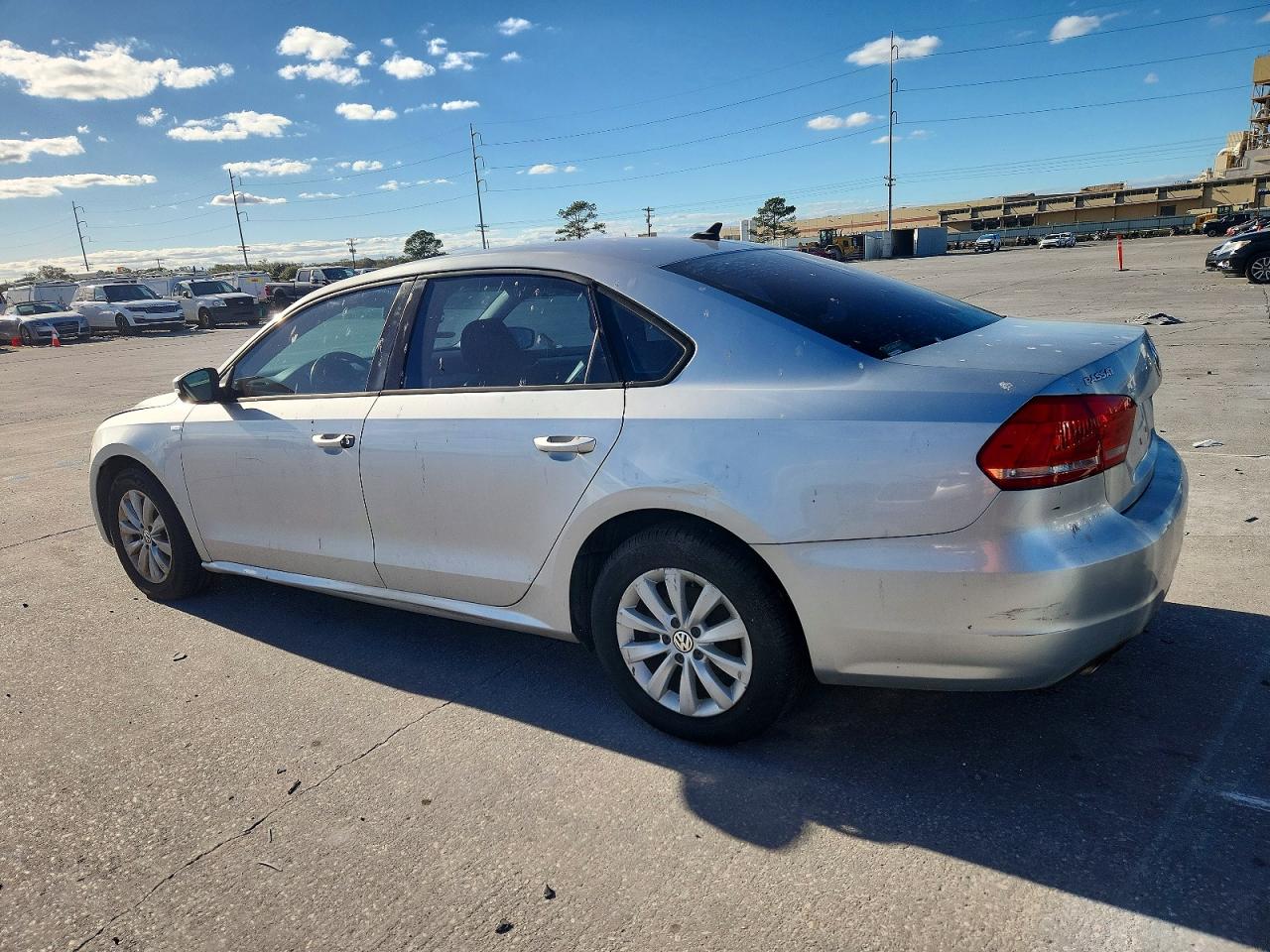 2015 Volkswagen Passat S Gray vin: 1VWAT7A33FC092027
