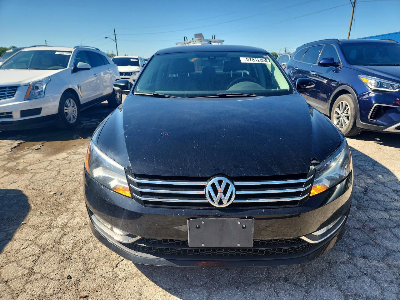 2015 Volkswagen Passat S Black vin: 1VWAT7A33FC114558