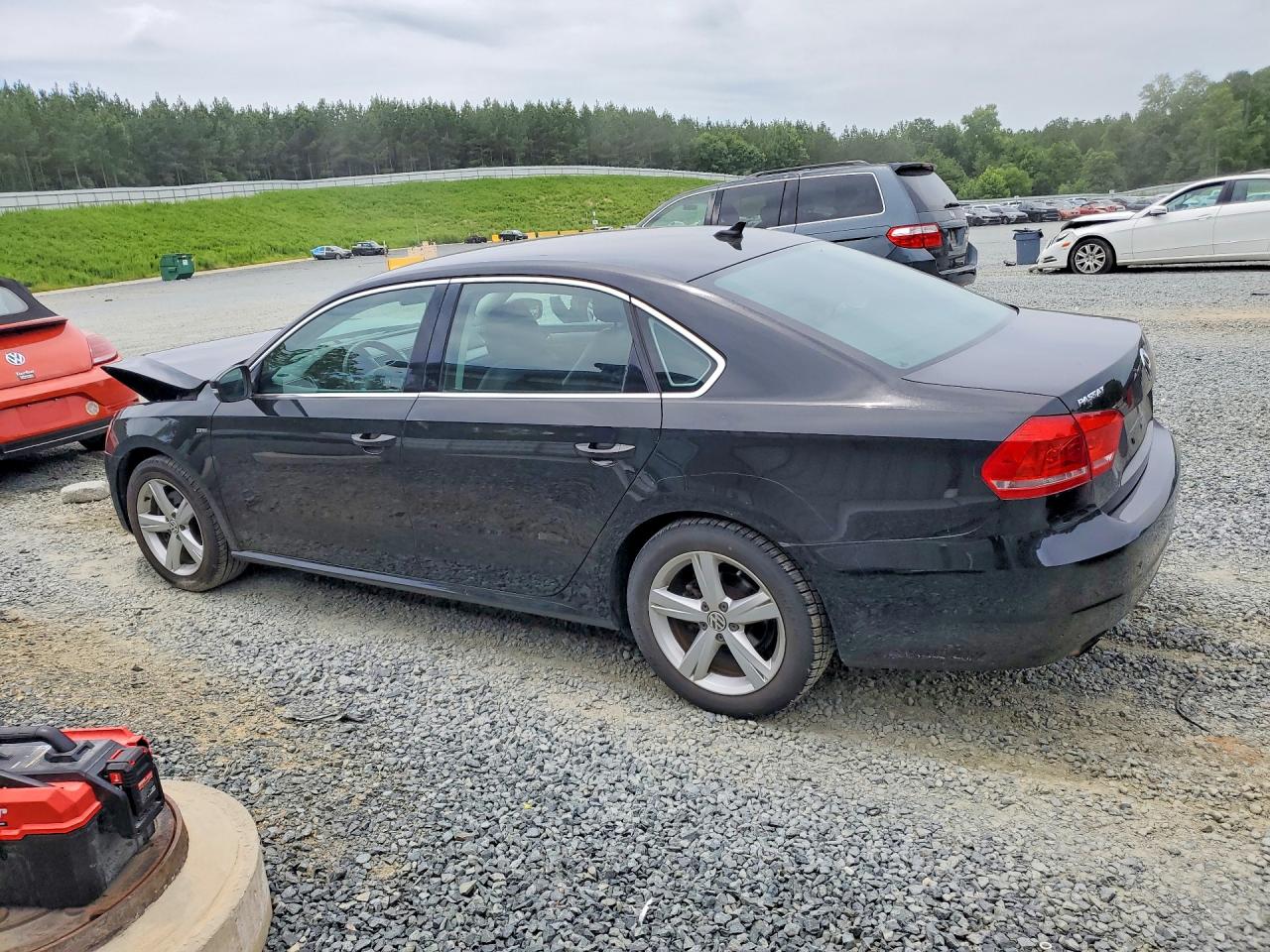 2015 Volkswagen Passat S Black vin: 1VWAT7A33FC119050