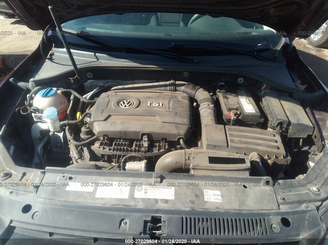 2014 Volkswagen Passat S vin: 1VWAT7A34EC028500