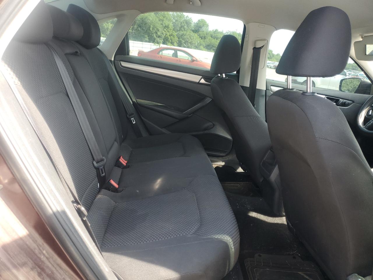 2014 Volk Passat Maroon vin: 1VWAT7A34EC028500
